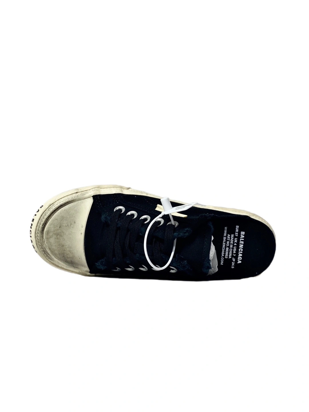 OOBB — 693953W3RC31090 PARIS item:C-X000C0809