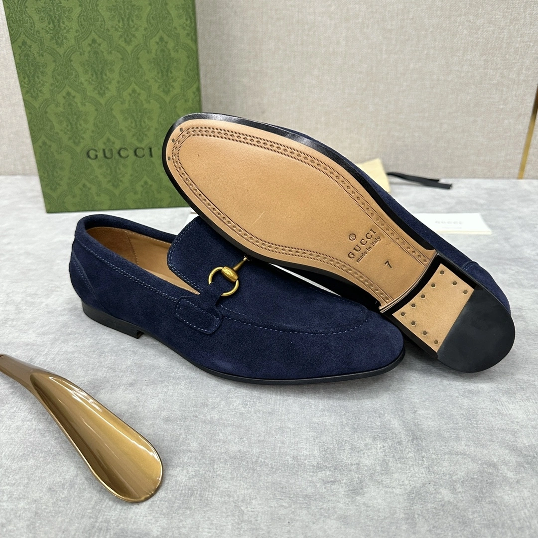 OOBB- 6u33i 406994 CH000 4009 calfskin item：E-X158J3763