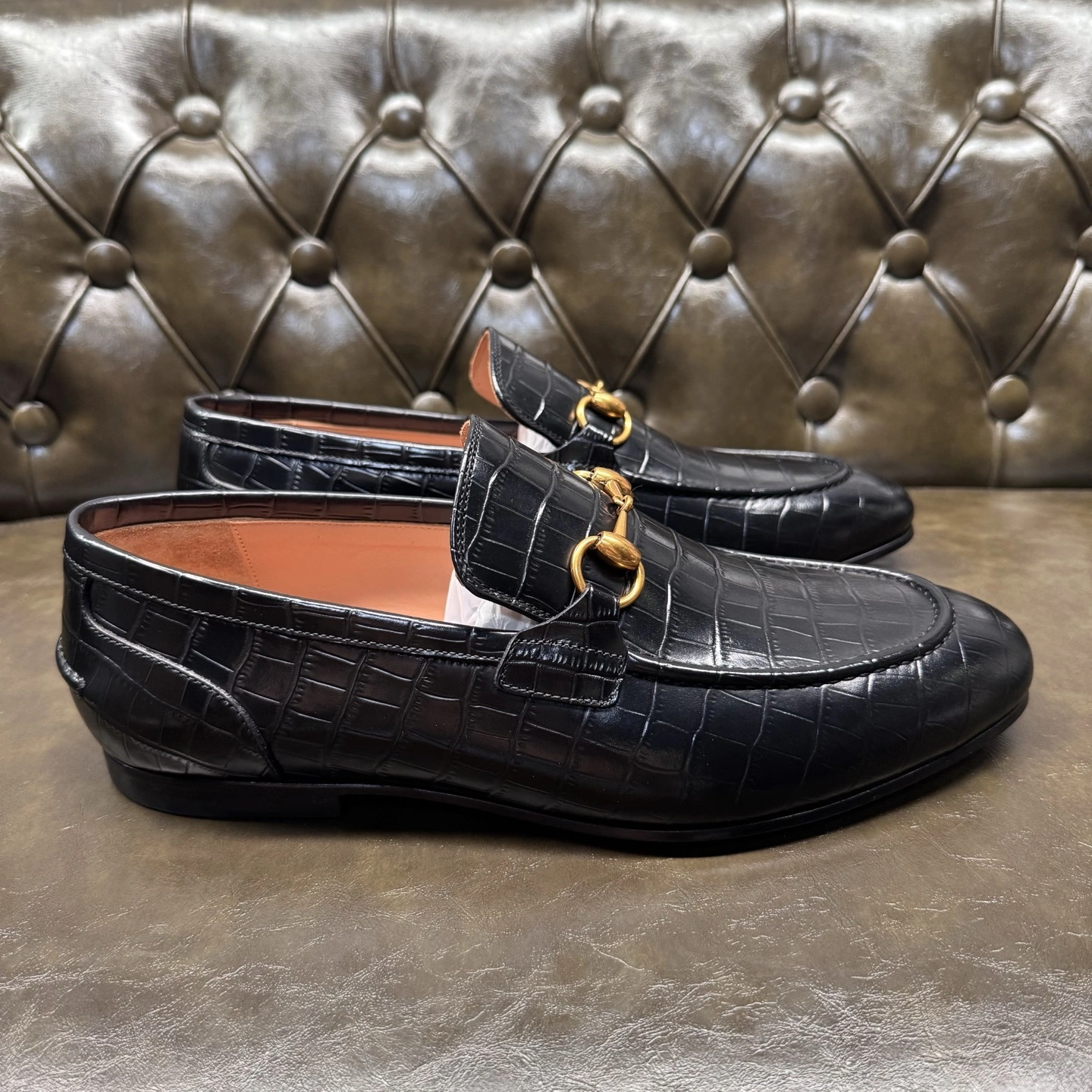 OOBB- 6u33i 406994 EC200 1000 cowhide item：E-X185J3762