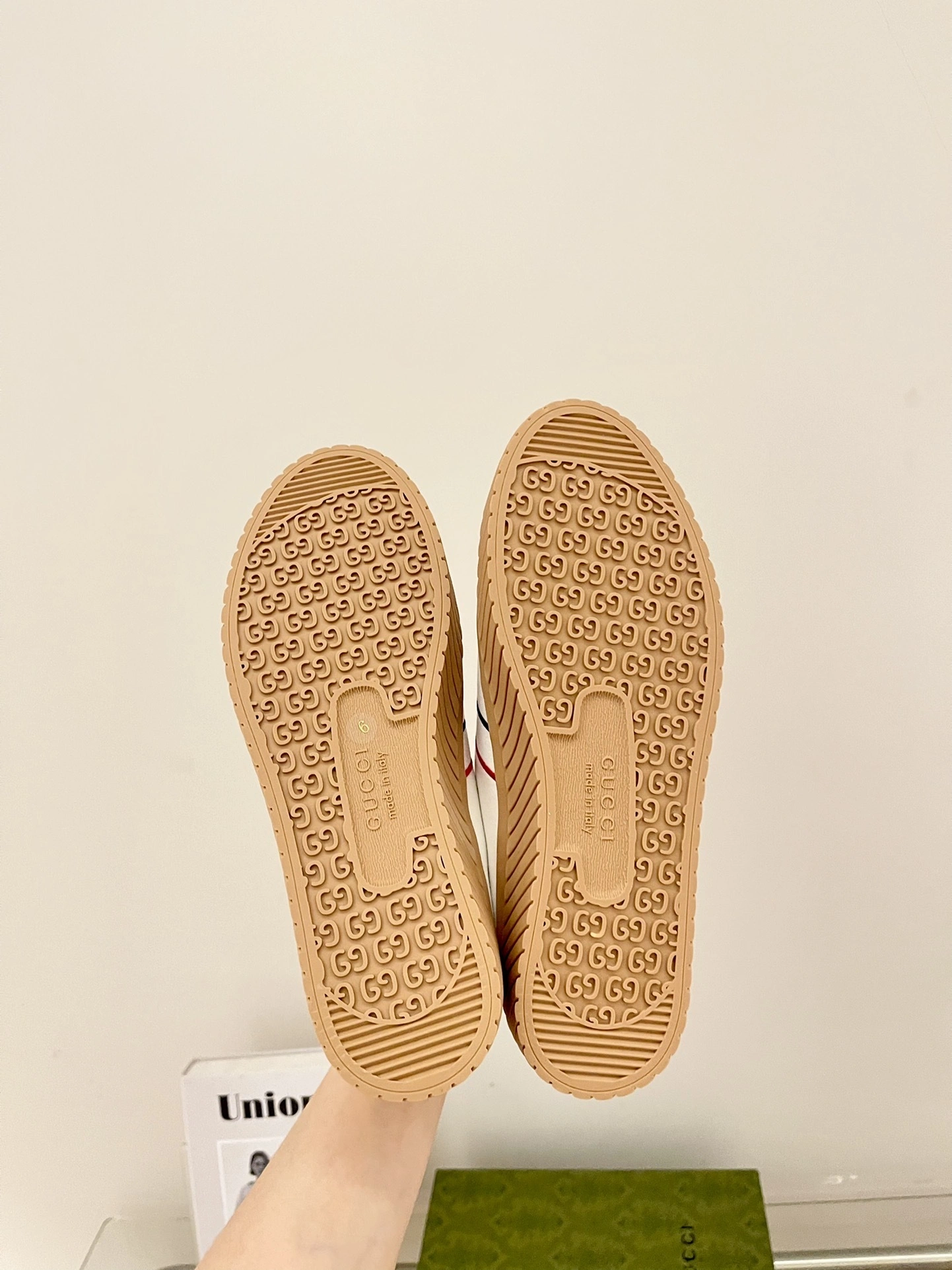 OOBB- 703032 9ARZ0 9097 item:B-X032H2014H