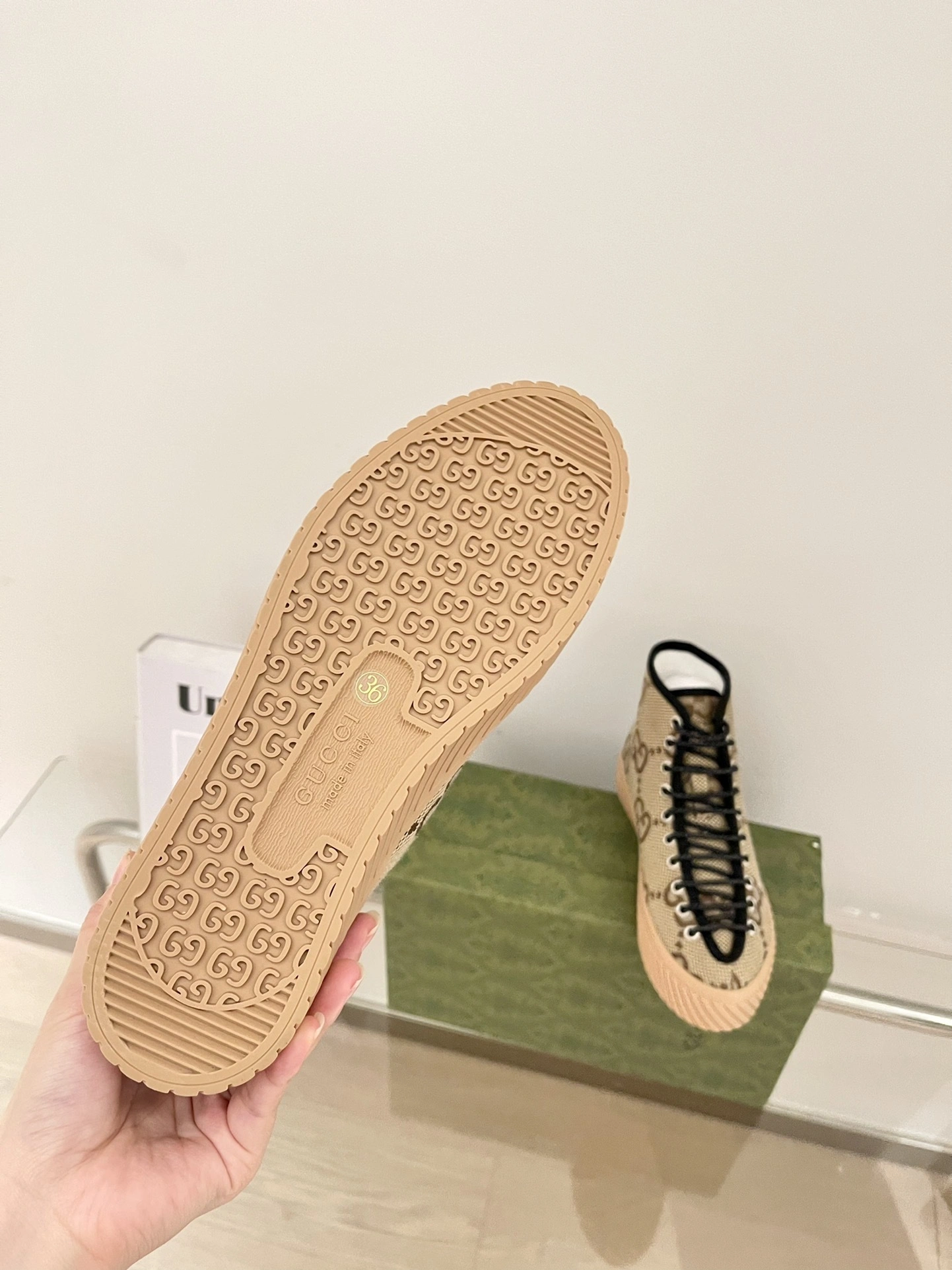 OOBB- 703034 UKOH0 2590 item:B-X032H2020H