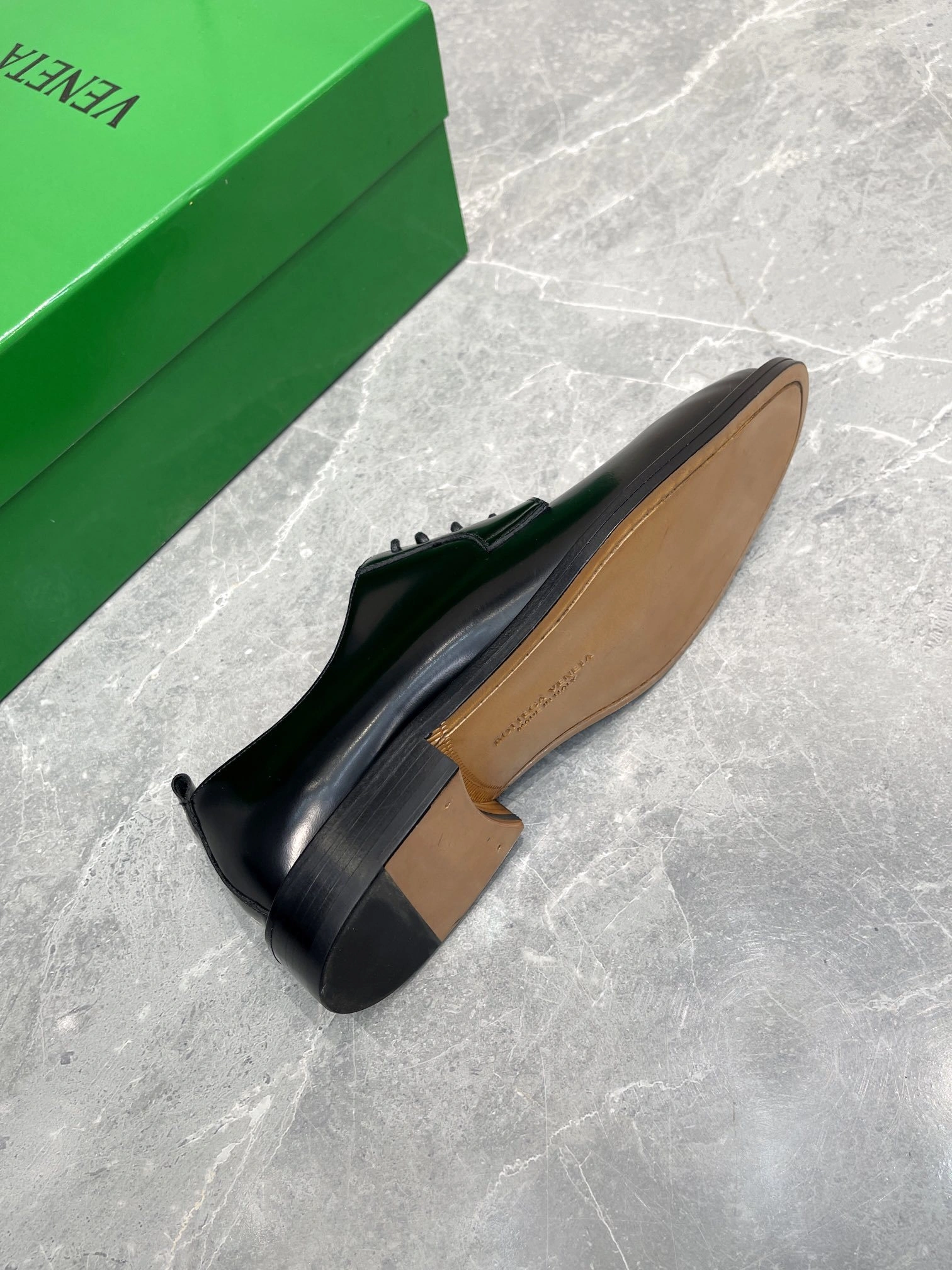 &OOBB--716218V2CM01000 item:C-X298D0615