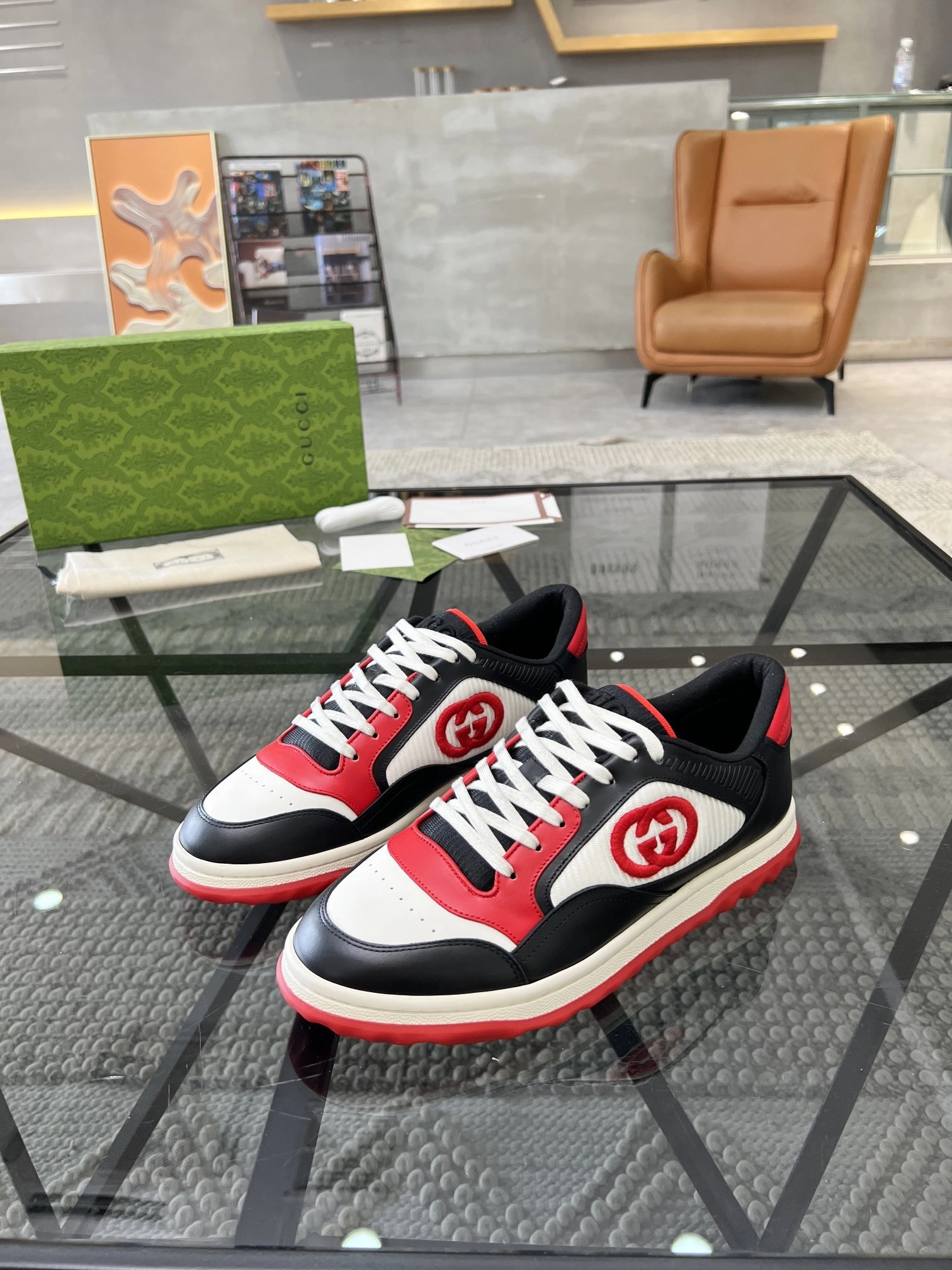 OOBB- 762611 AACNW 1051 item:C-X158I2859Y