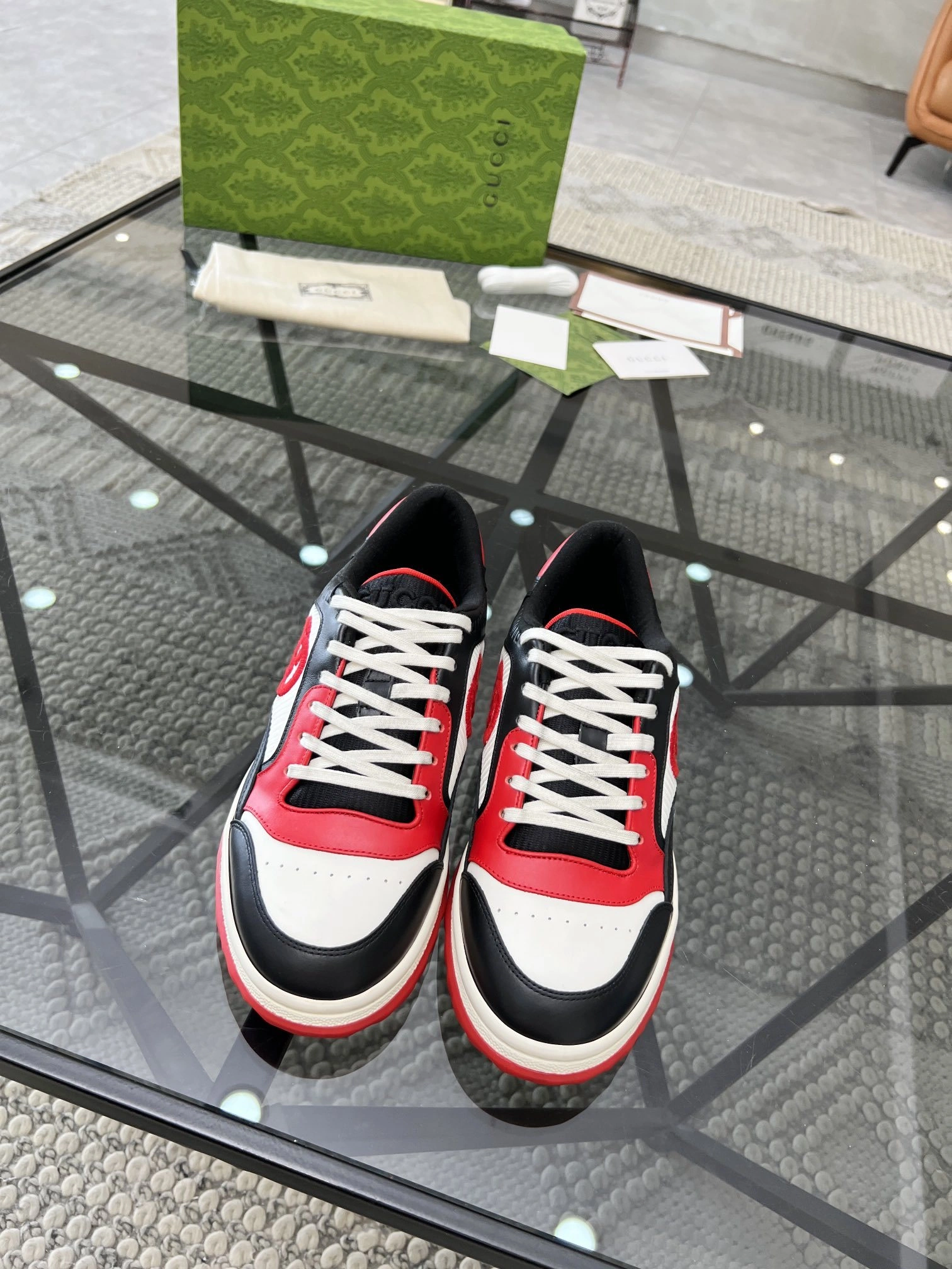 OOBB- 762611 AACNW 1051 item:C-X158I2859Y