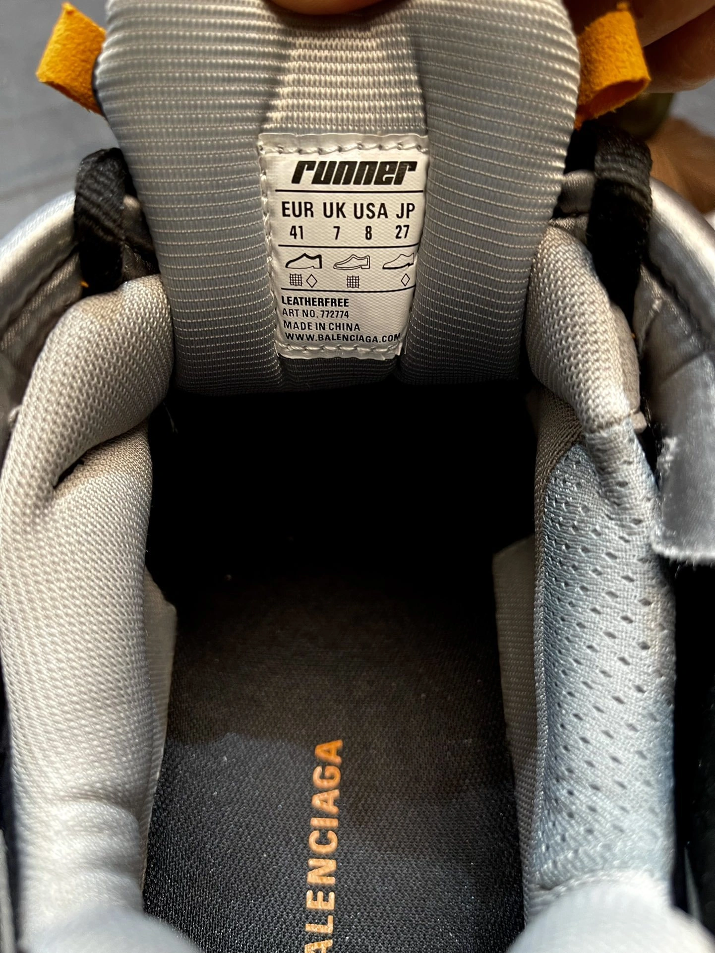 OOBB- 772774W3RNY1878 item:C-X332I2322Y