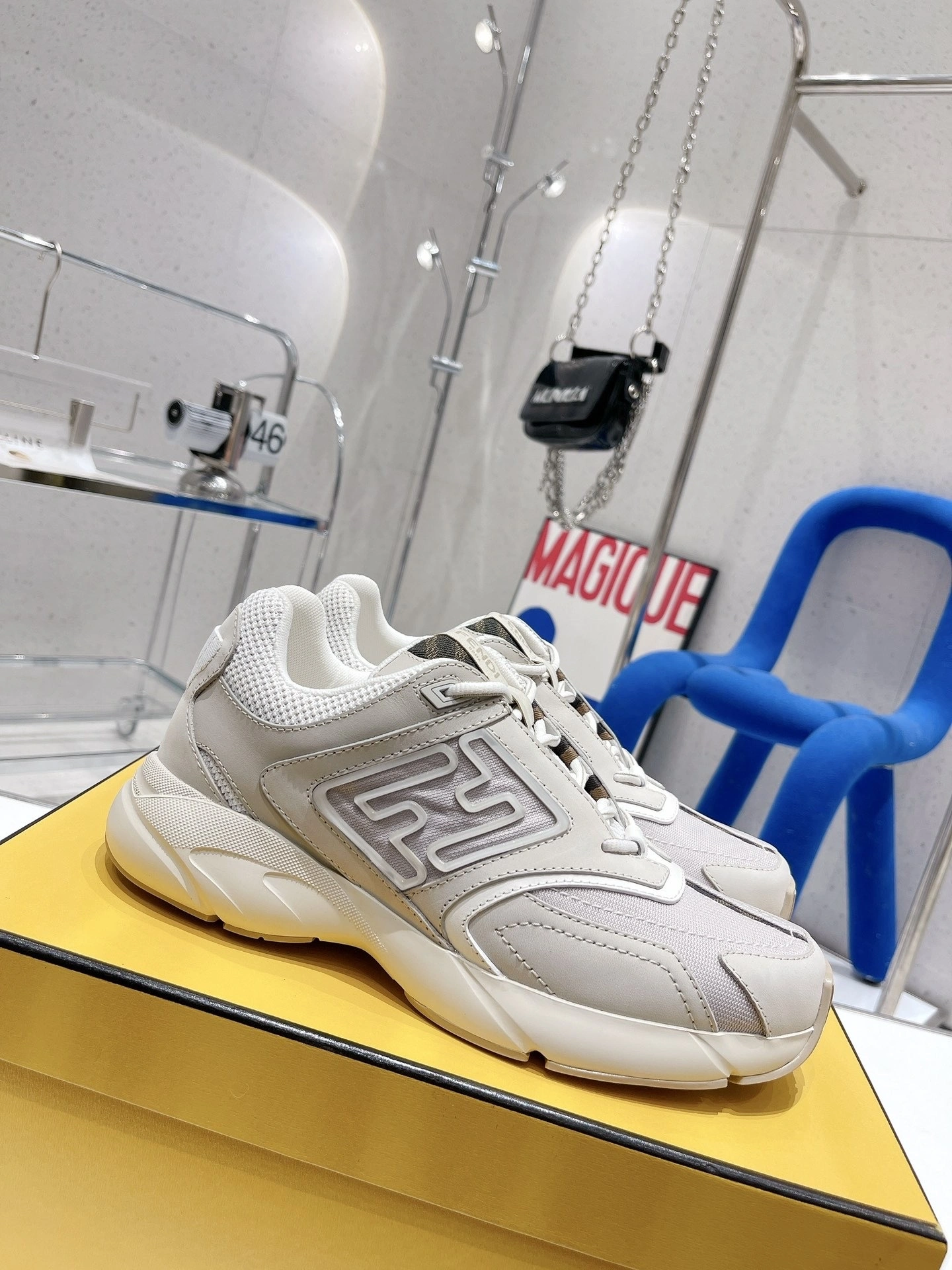 OOBB- 7E1555AKX6F1ICF Faster item:B-X158I1521H