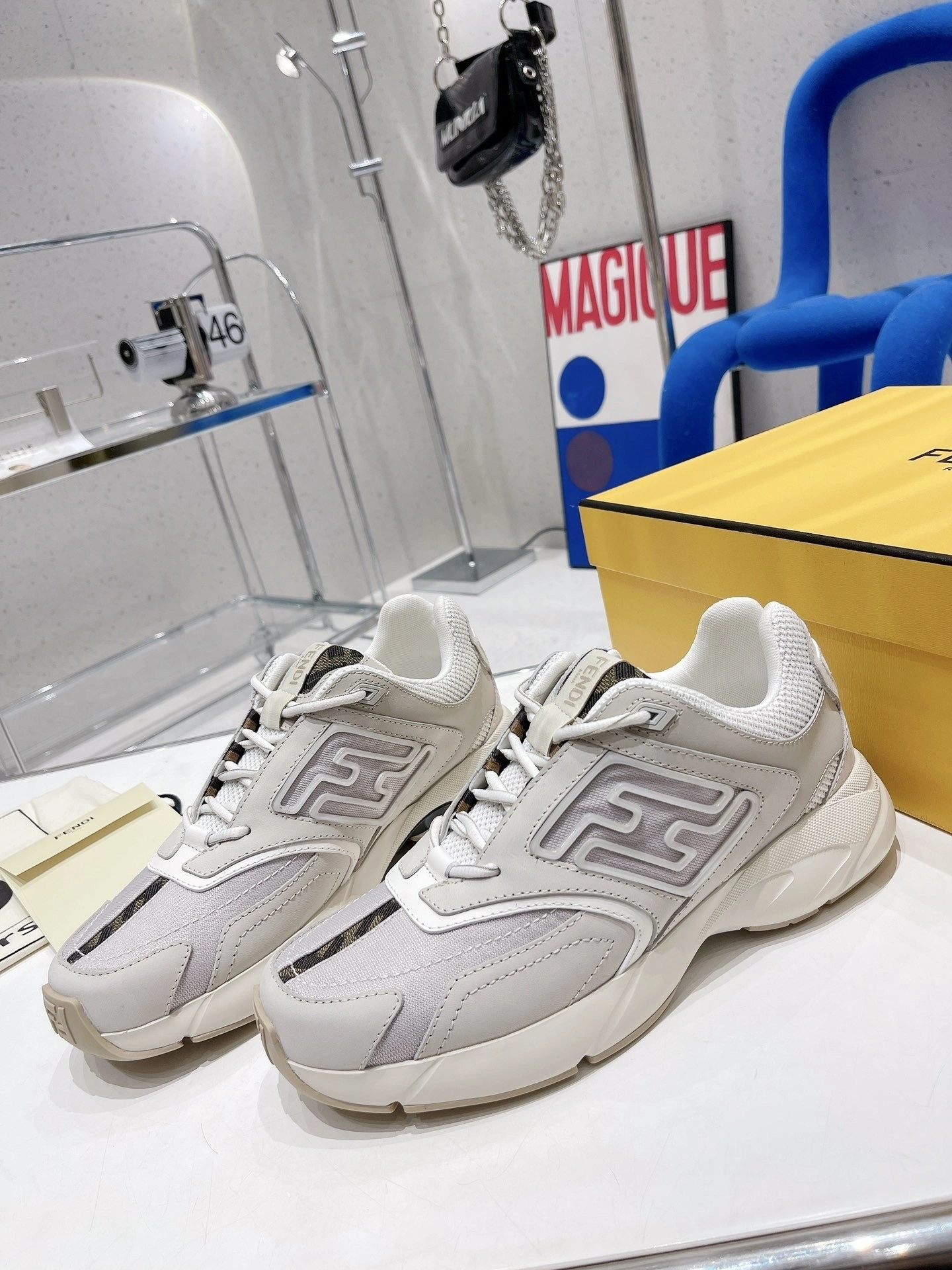 OOBB- 7E1555AKX6F1ICF Faster item:B-X158I1521H