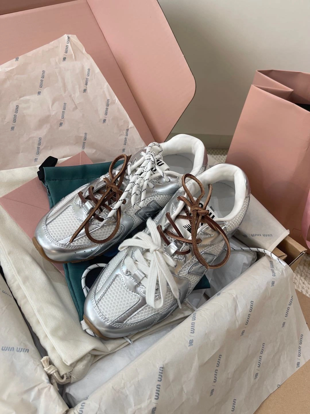 &OOBB- 7iu7iu 5E165E_3L90_F0118_F_BD05 cowhide New Balance 530 SL item：E-X230I0305