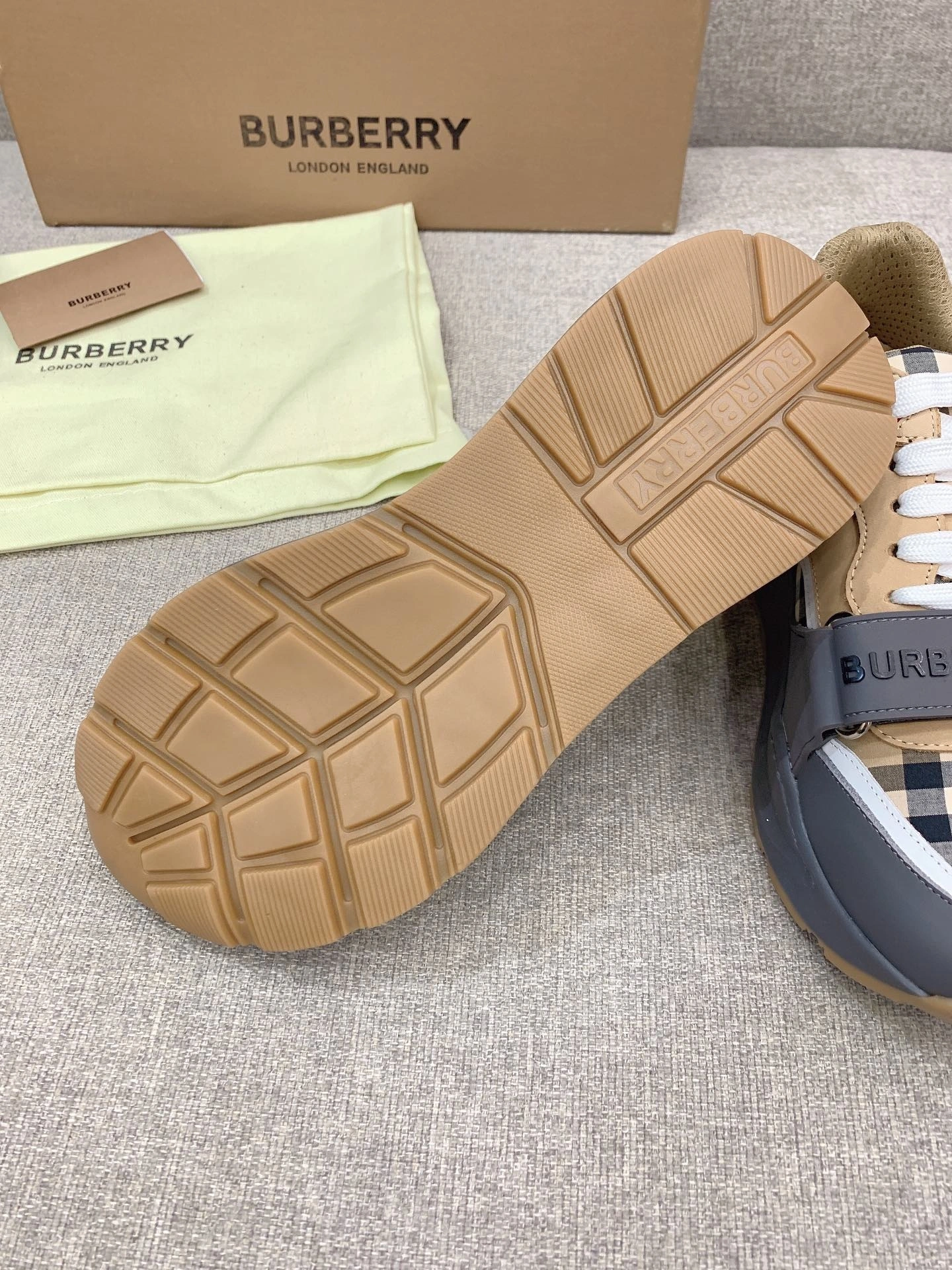 OOBB- 80310981 Vintage item:B-X313H1329H