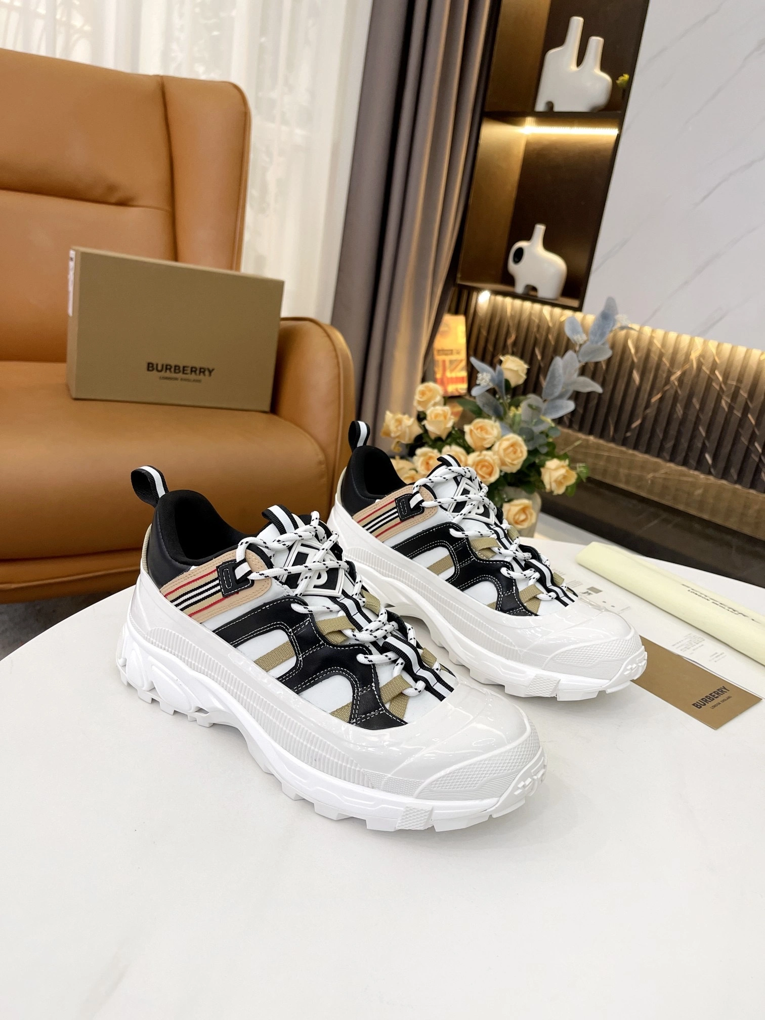 OOBB- 80485481 Arthur item:B-X000E2314H
