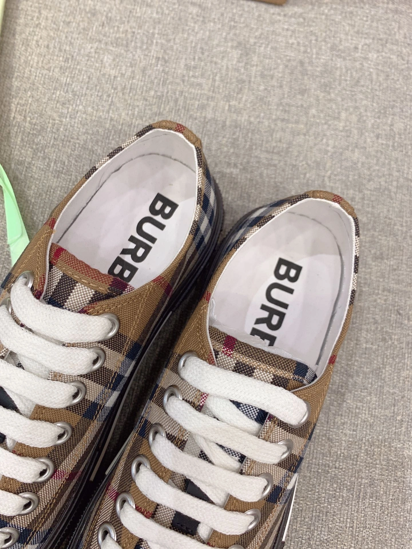 OOBB- 80496081 Vintage item:B-X313H1304H