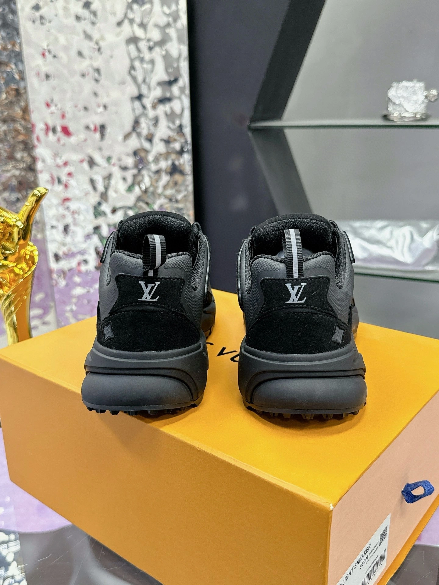 &OOBB--8V 1A9UNN cowhide item:D-X000K1054