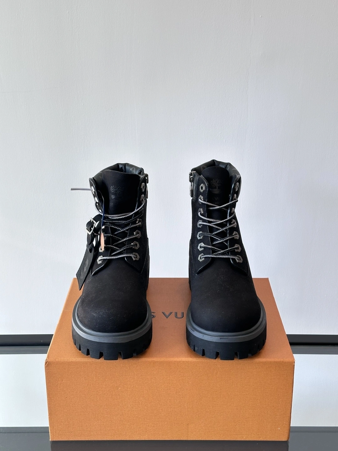 OOBB--8V 1AD75B item:E-X158B2699T