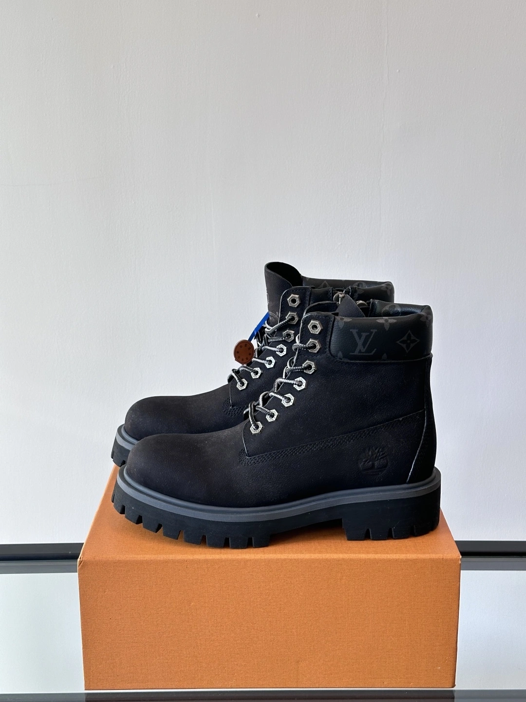 OOBB--8V 1AD75B item:E-X158B2699T