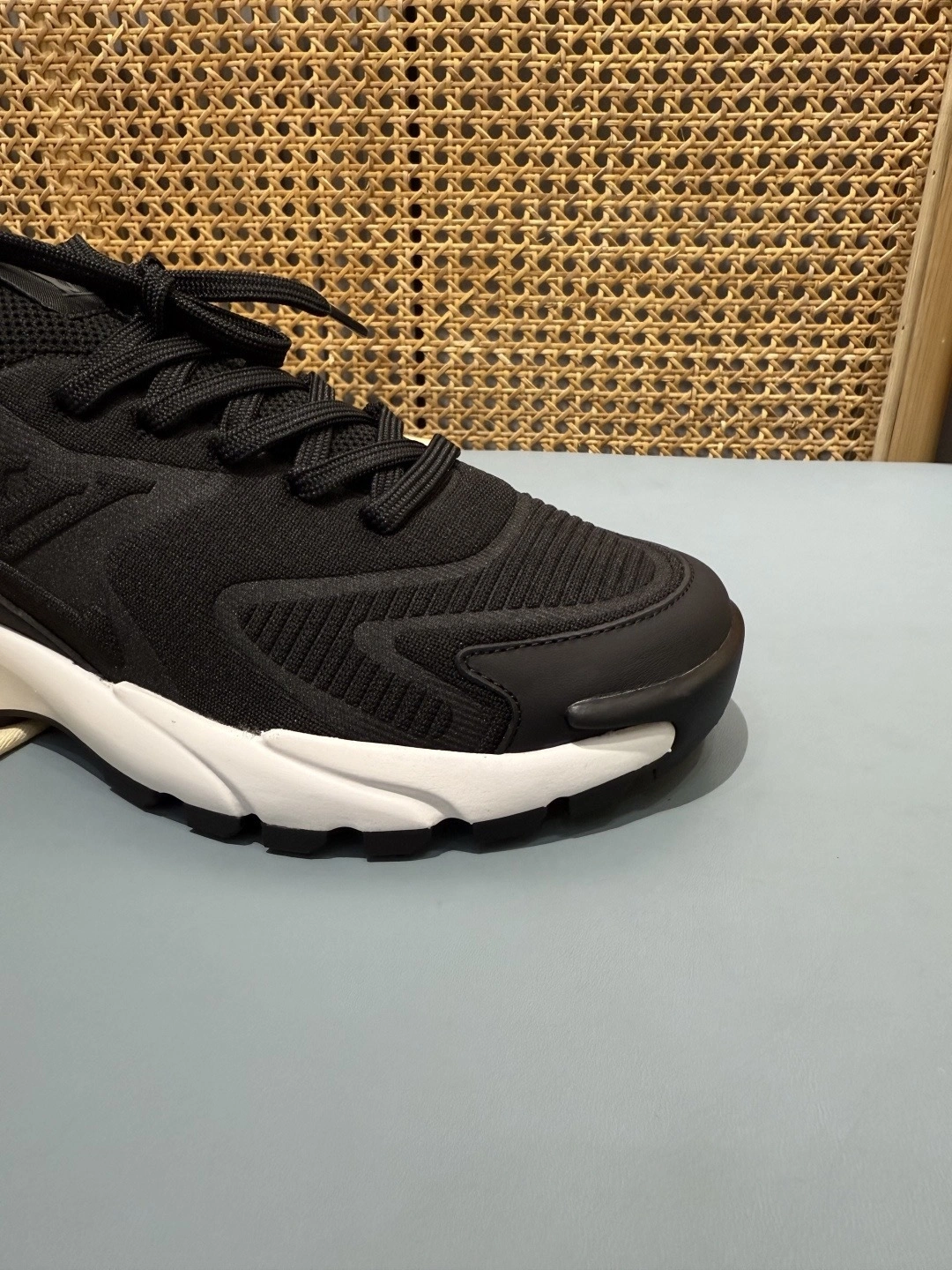 OOBB- 8V 1AILIN Runner Tatic item:F-X430A1617