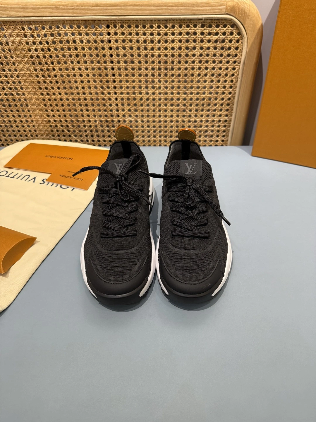 OOBB- 8V 1AILIN Runner Tatic item:F-X430A1617