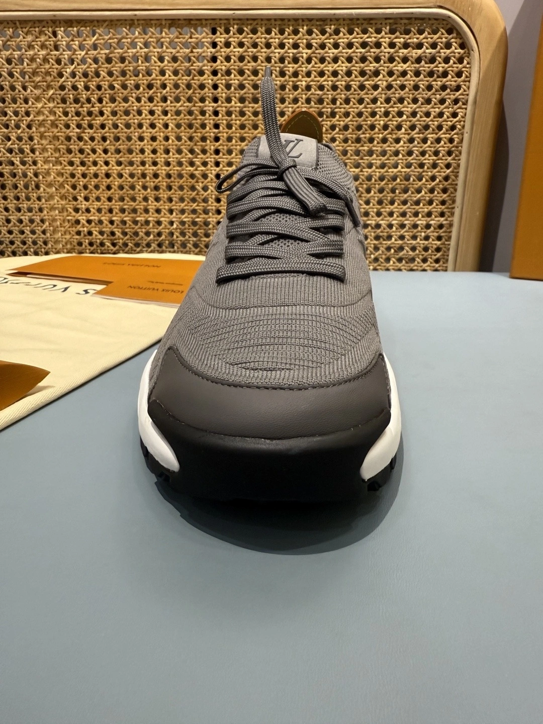 OOBB- 8V 1AILJJ Runner Tatic item:F-X430A1618