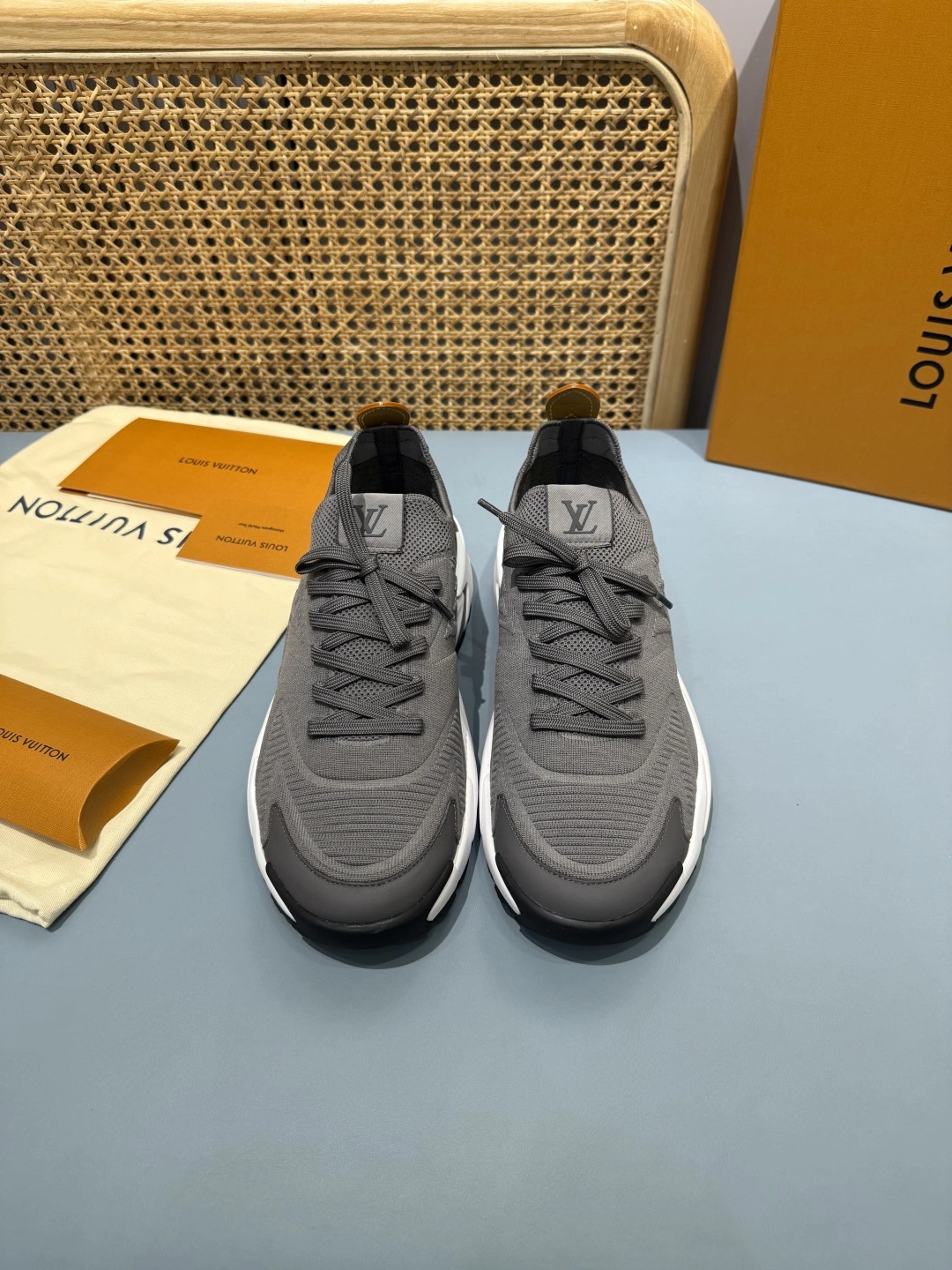 OOBB- 8V 1AILJJ Runner Tatic item:F-X430A1618