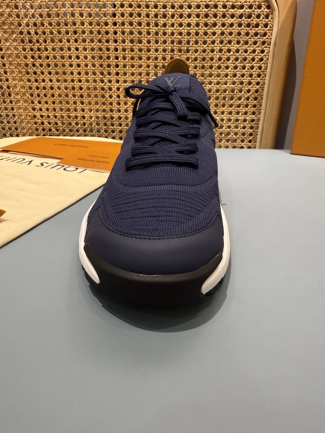 OOBB- 8V 1AILK3 Runner Tatic item:F-X430A1620
