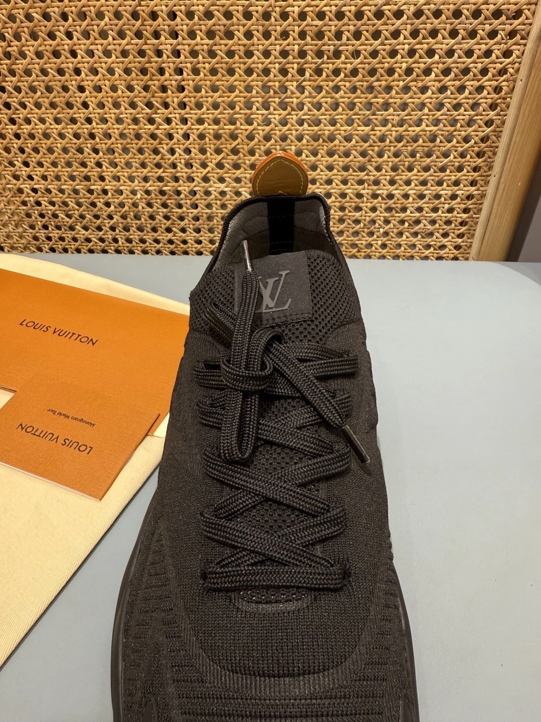 OOBB- 8V 1AINL5 Runner Tatic item:F-X430A1621