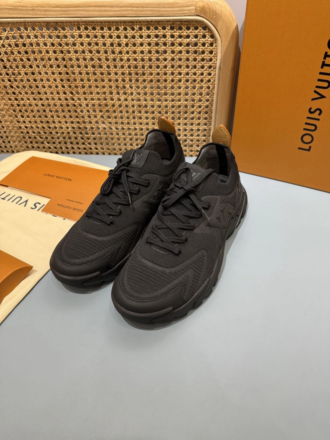 OOBB- 8V 1AINL5 Runner Tatic item:F-X430A1621
