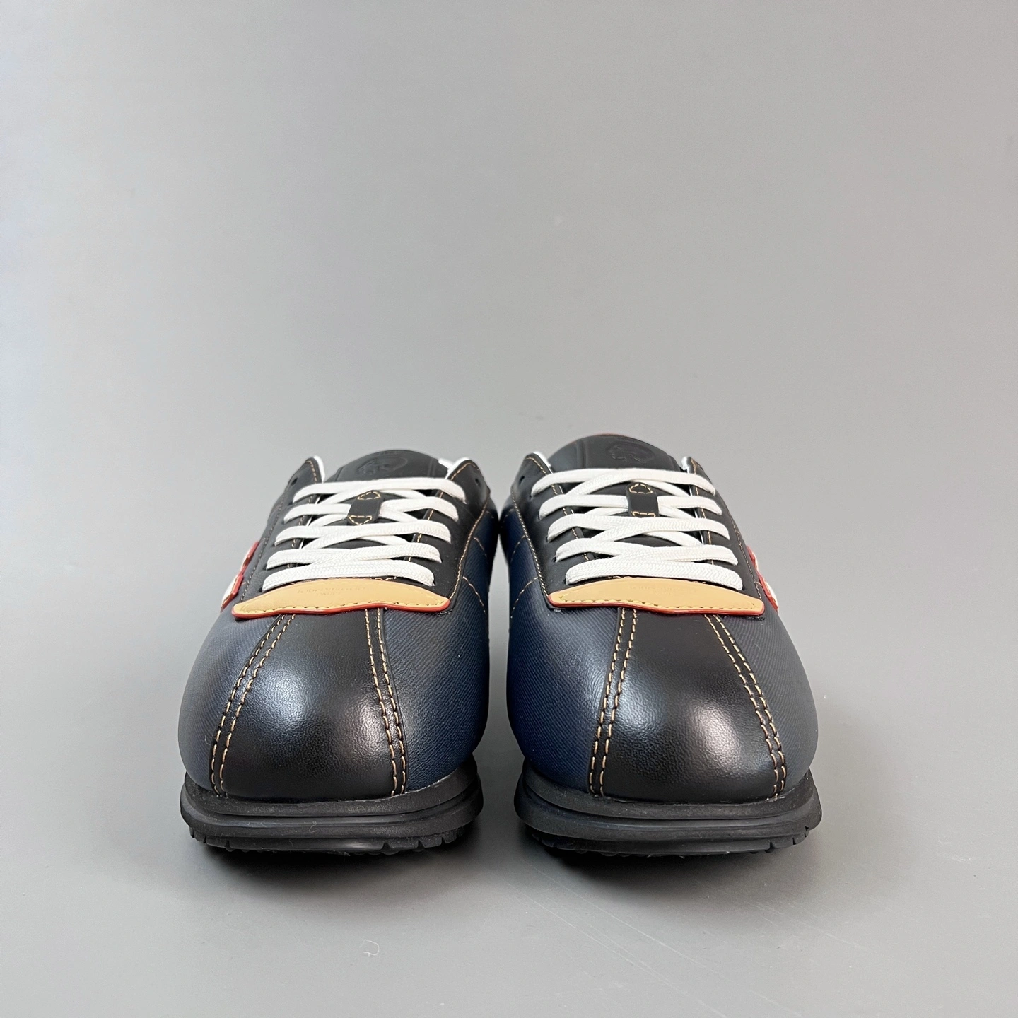 OOBB- 8V 1AIWW5 Calfskin cowhide item:F-X300A2421B