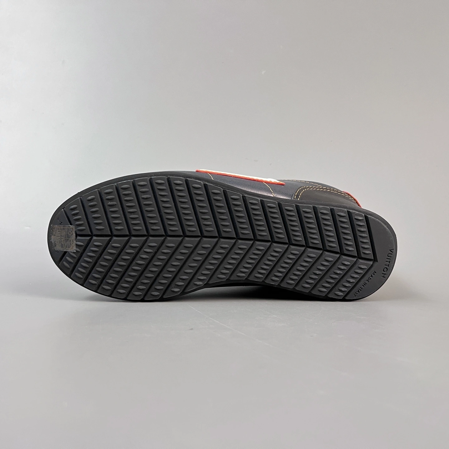 OOBB- 8V 1AIWW5 Calfskin cowhide item:F-X300A2421B