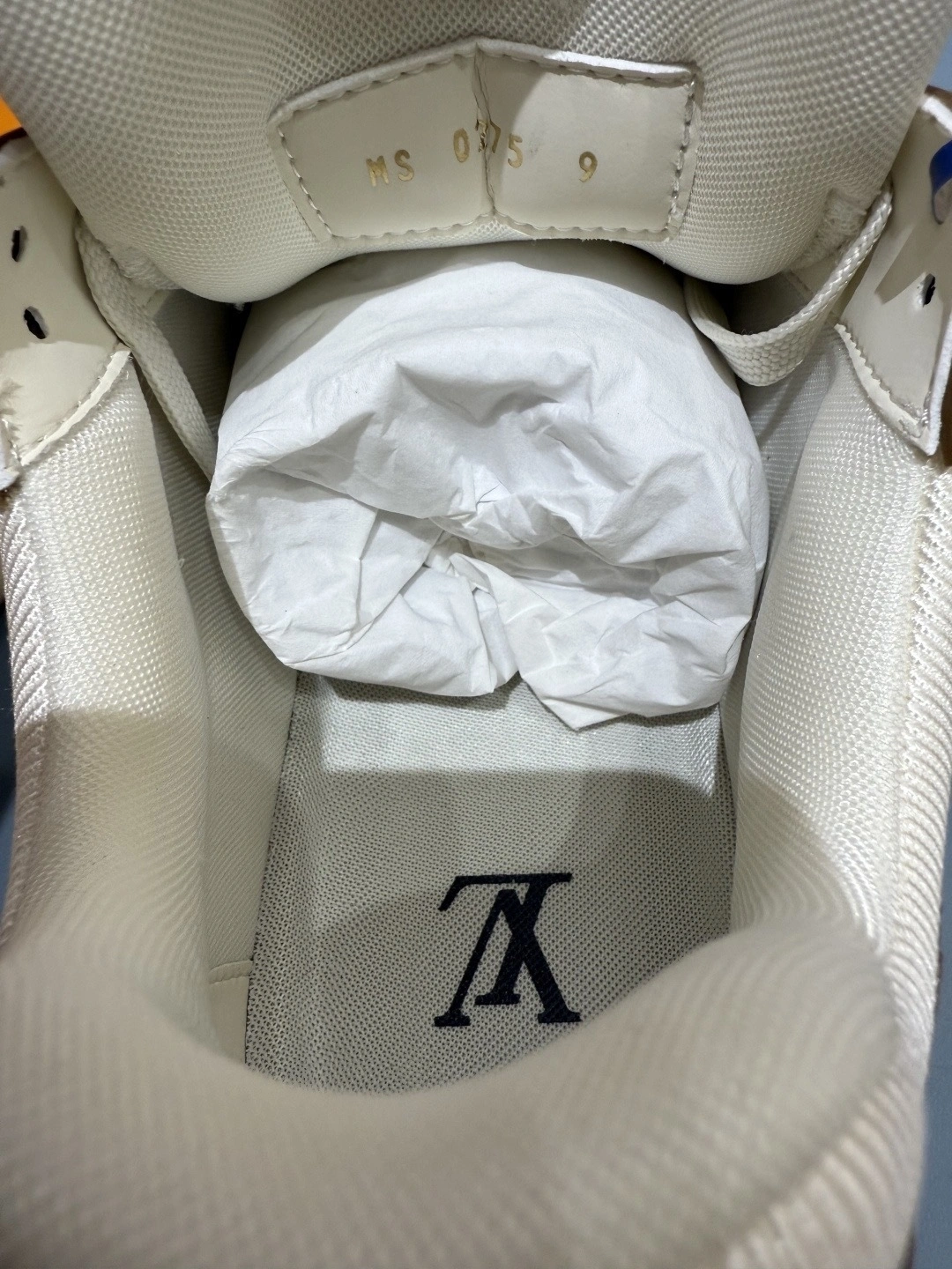 OOBB- 8V 1AJCKN 1AJAGZ Trainer cowhide item:F-X430A1625