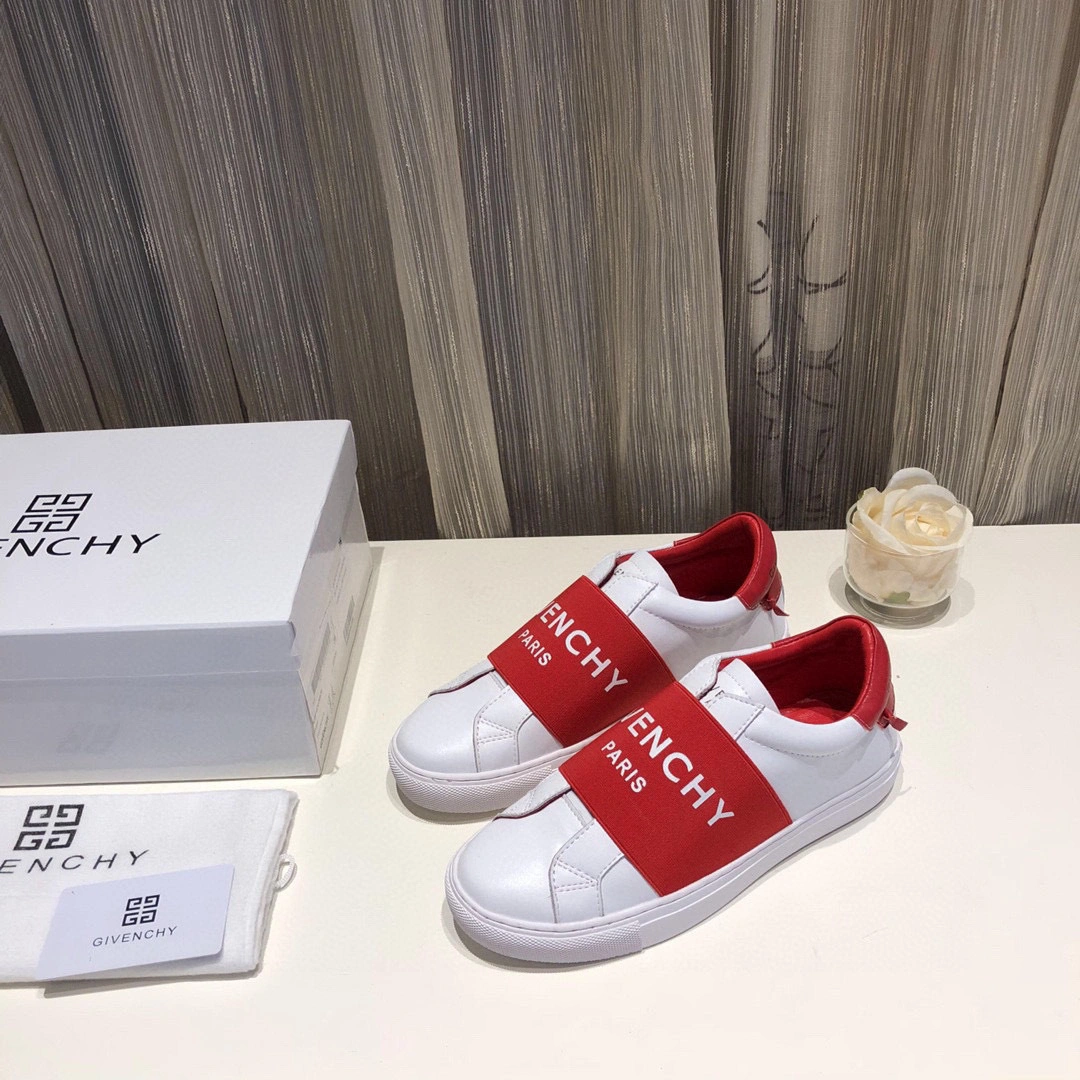 OOBB- BE0005E0EB-616 GⅣENCHY cowhide item：B-X281E0224C
