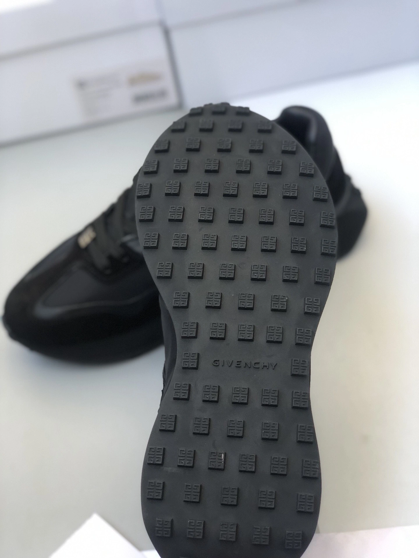 OOBB- BH005CH0VU-001 Runner item:B-X185E2621