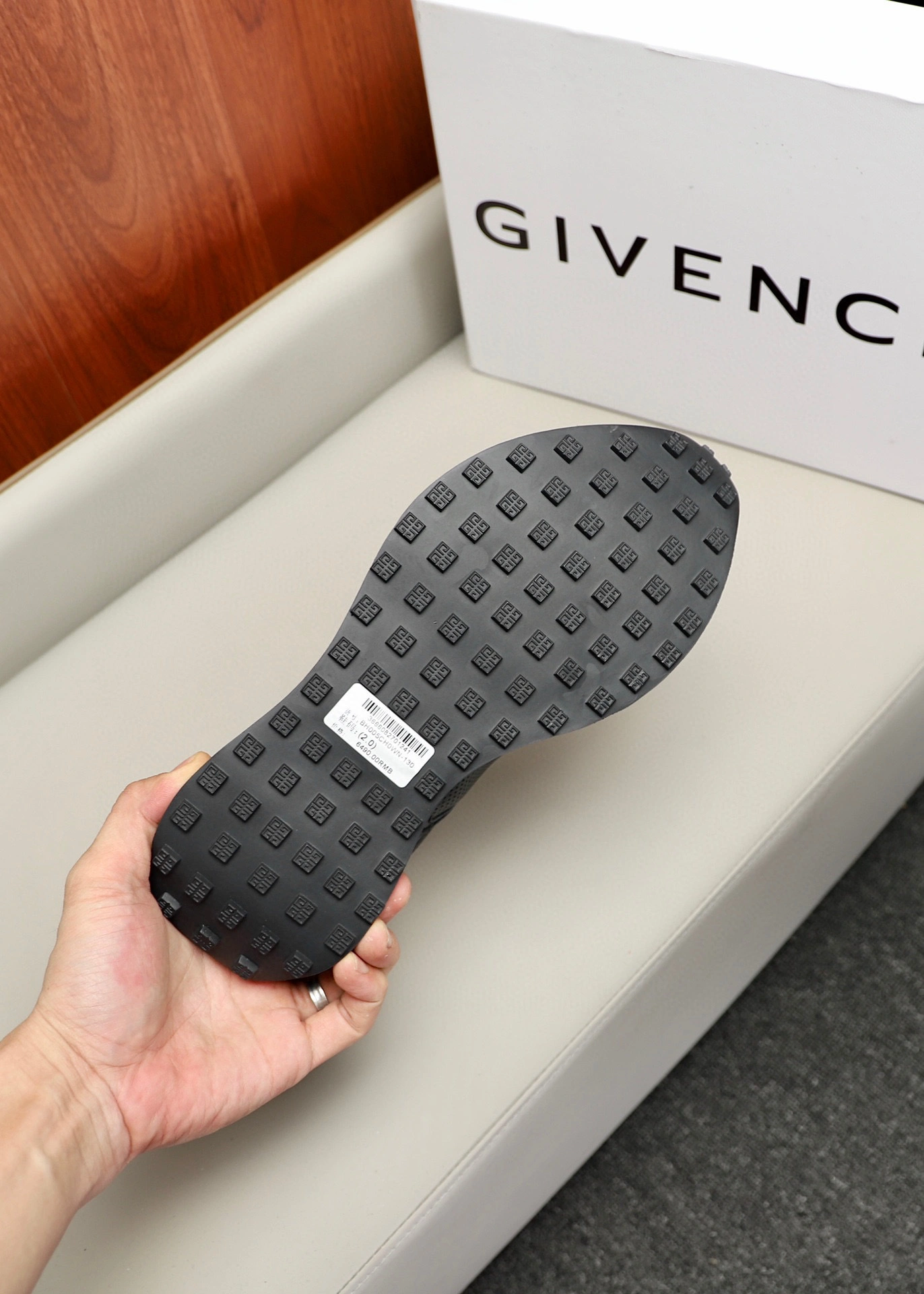 OOBB- BH005CH16G-001 Runner cowhide item：B-X301F0366C