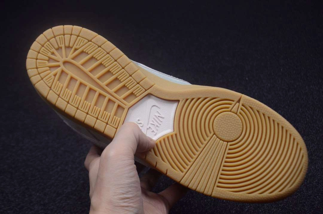 &*OOBB- BQ6817-300 item: L080X24A2307