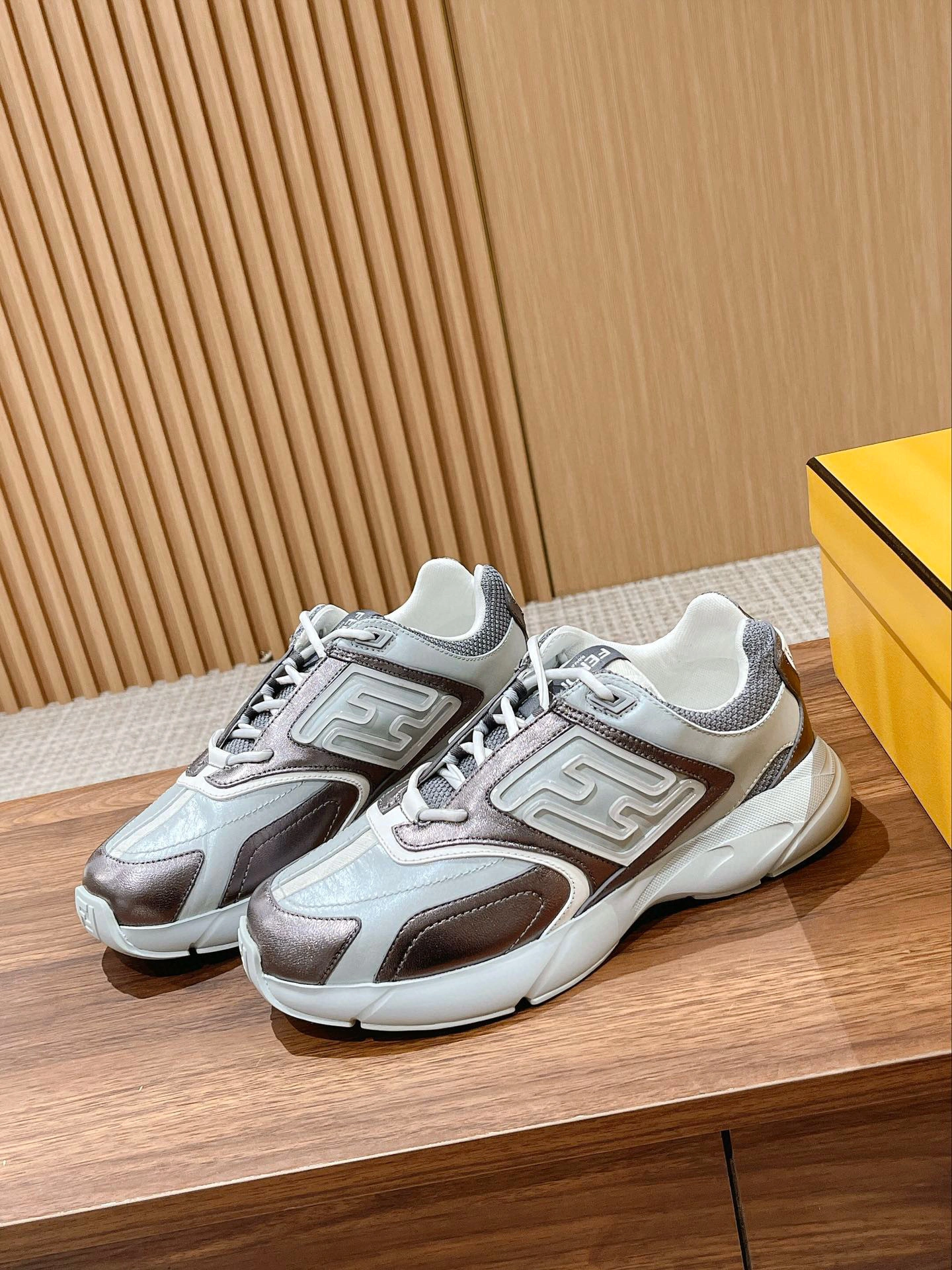 OOBB- Faster ss22 new arrival 2022 item:B-X602J2619