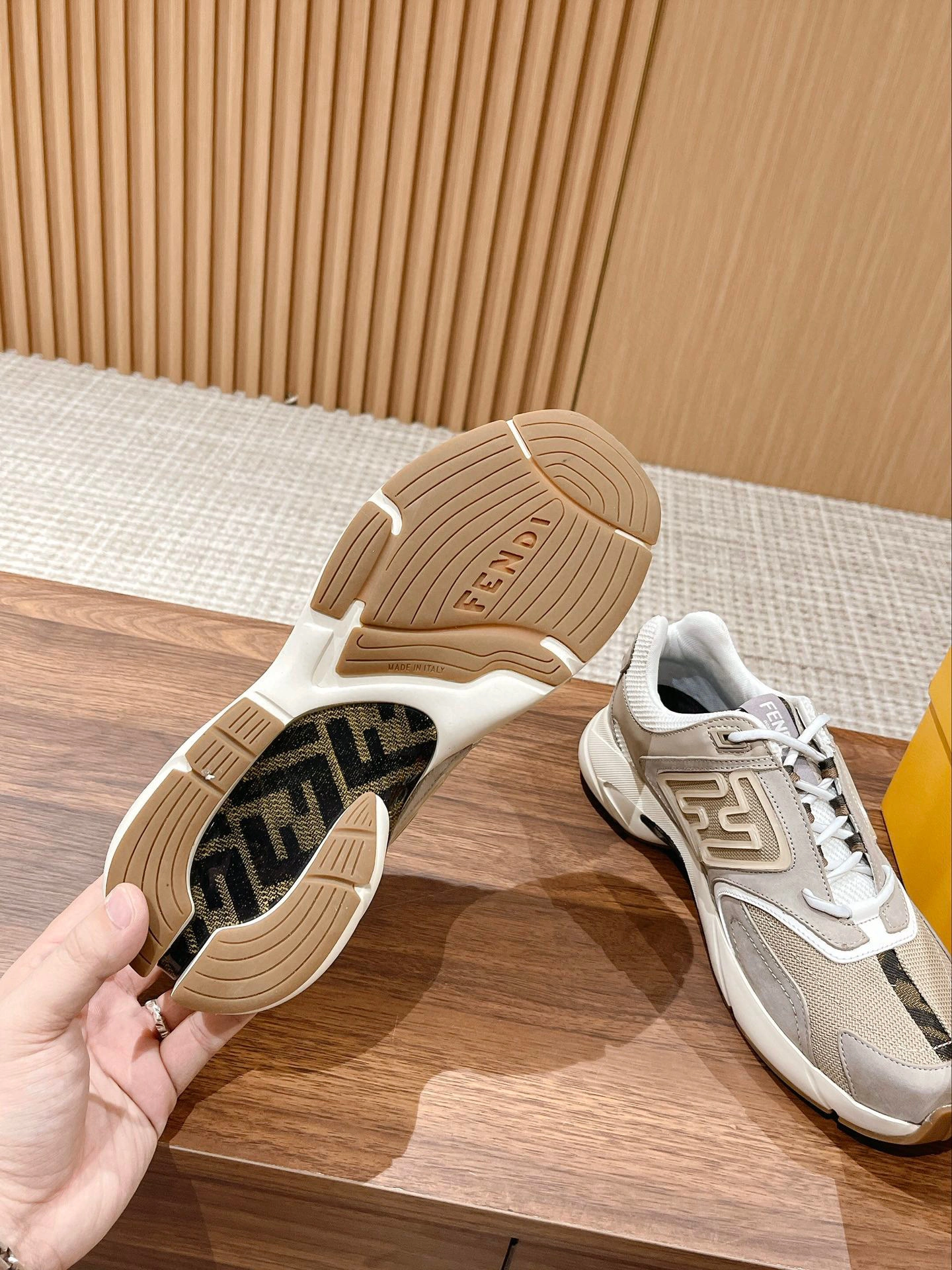 OOBB- Faster ss22 new arrival～ 2022 item:B-X602J2623