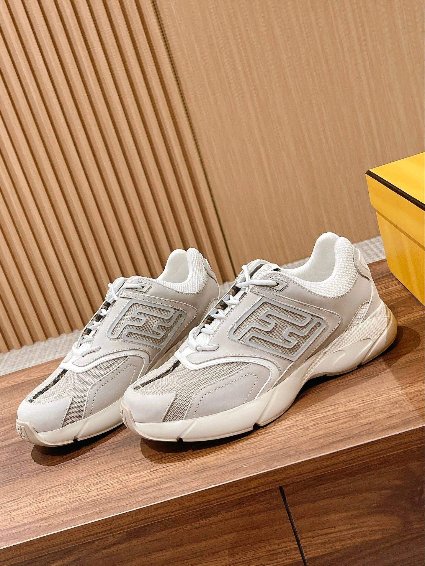 OOBB- Faster ss22 new arrival～ 2022 item:B-X602J2624