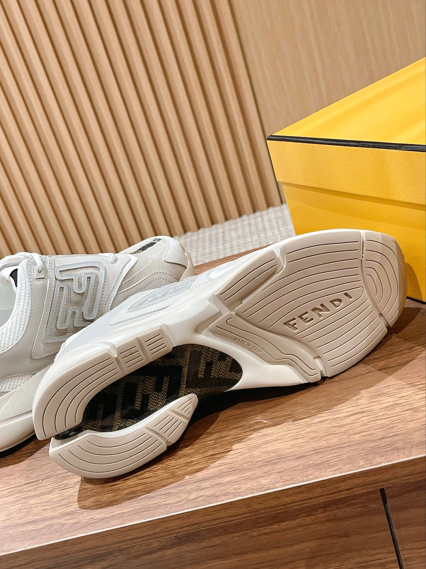 OOBB- Faster ss22 new arrival～ 2022 item:B-X602J2624