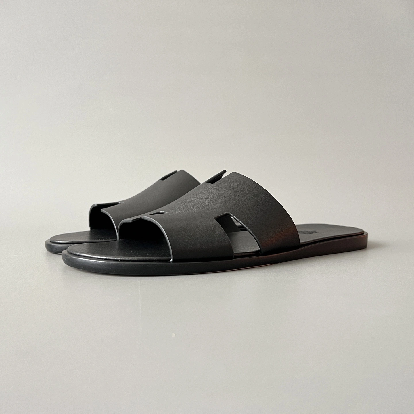 OOBB--H5r75s H212879Z H02 cowhide Izmir item:E-X300L1103B