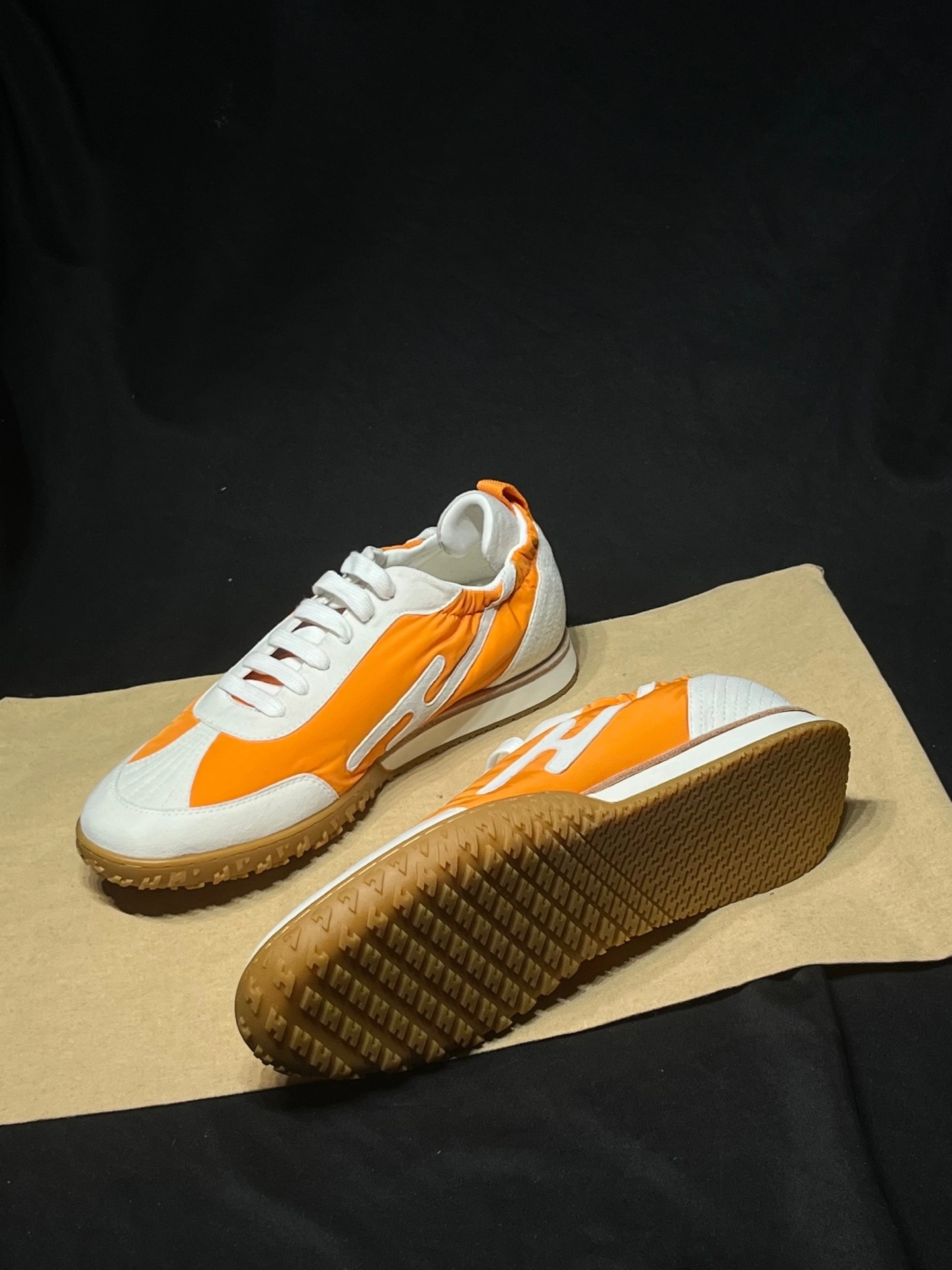 OOBB- H5r75s H242923Z HH5 sheepskin item：E-X000G1299F