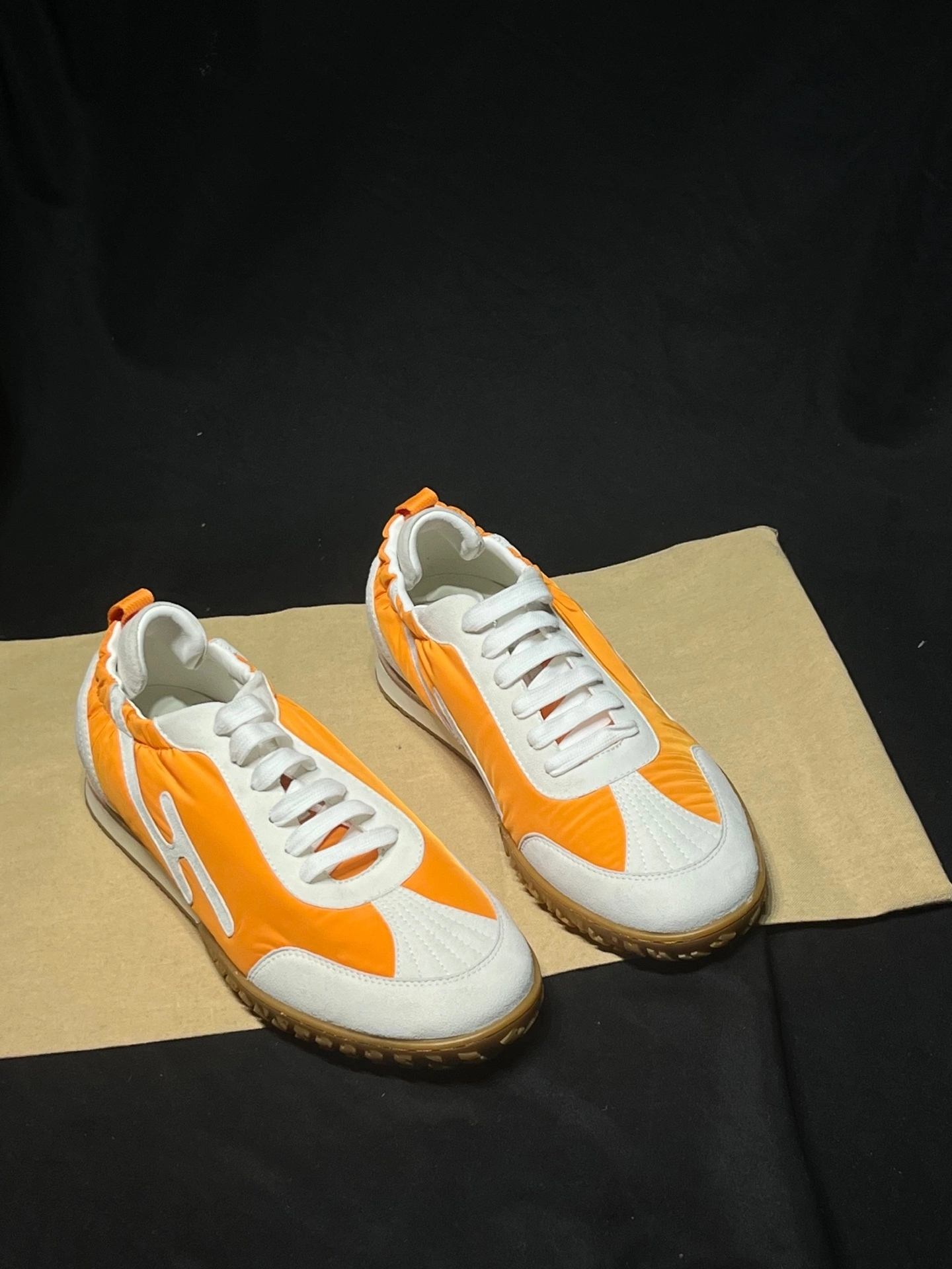 OOBB- H5r75s H242923Z HH5 sheepskin item：E-X000G1299F
