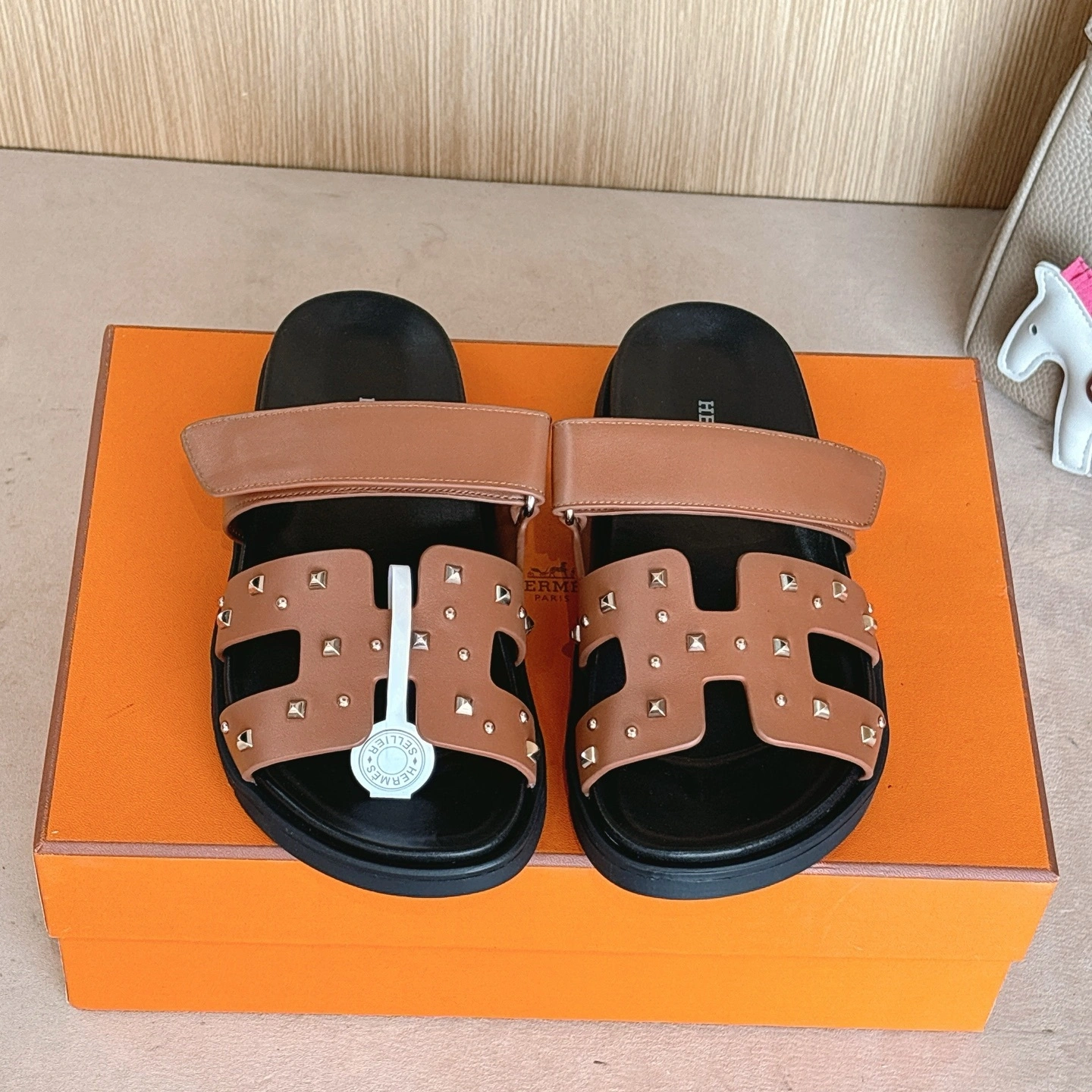 OOBB- H5r75s H251017Z A3 item：E-X555J3888