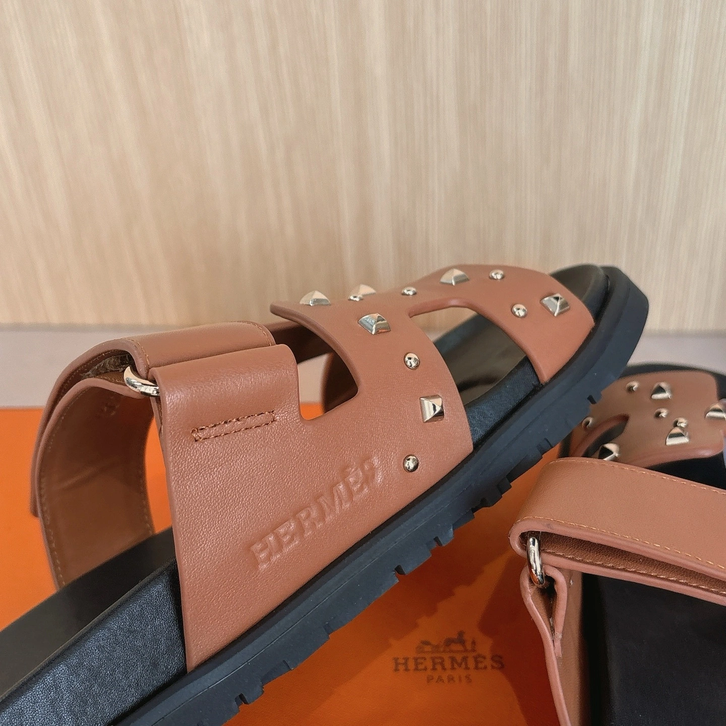 OOBB- H5r75s H251017Z A3 item：E-X555J3888