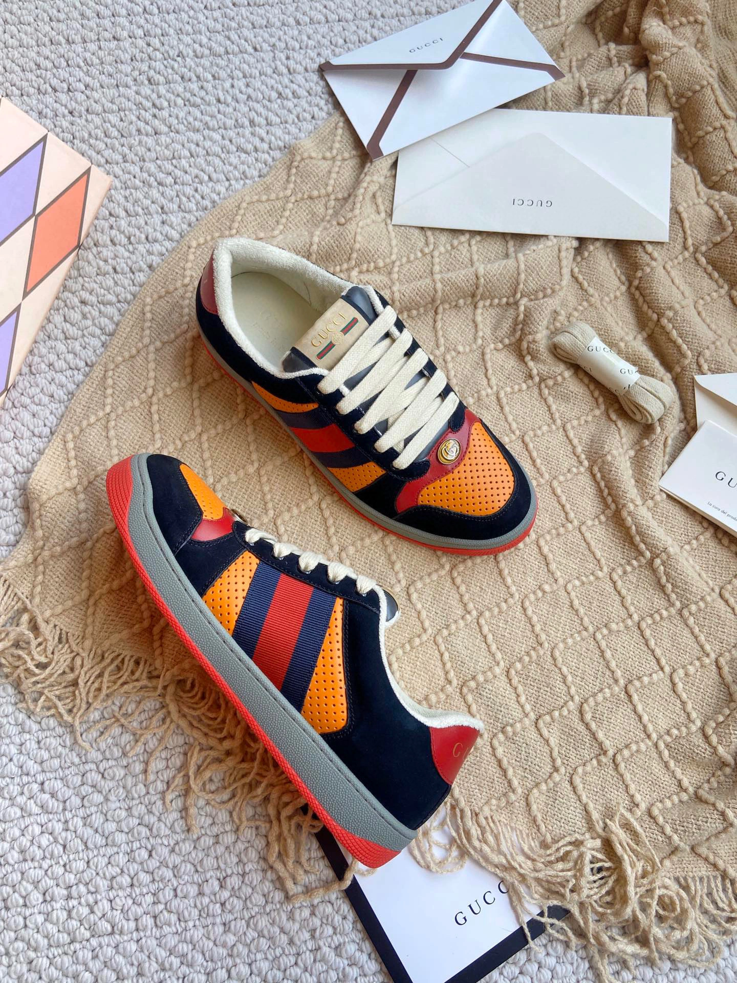 OOBB -Lovelight 708296 0YIA0 1065 item:B-X02L2203