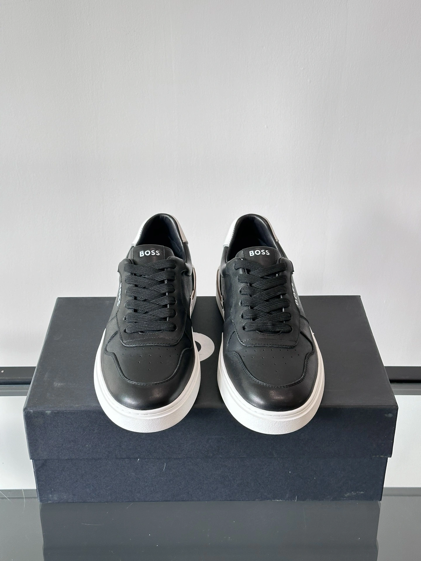 OOBB--Other brands 50498894-001 Calfskin item:E-X230A0163