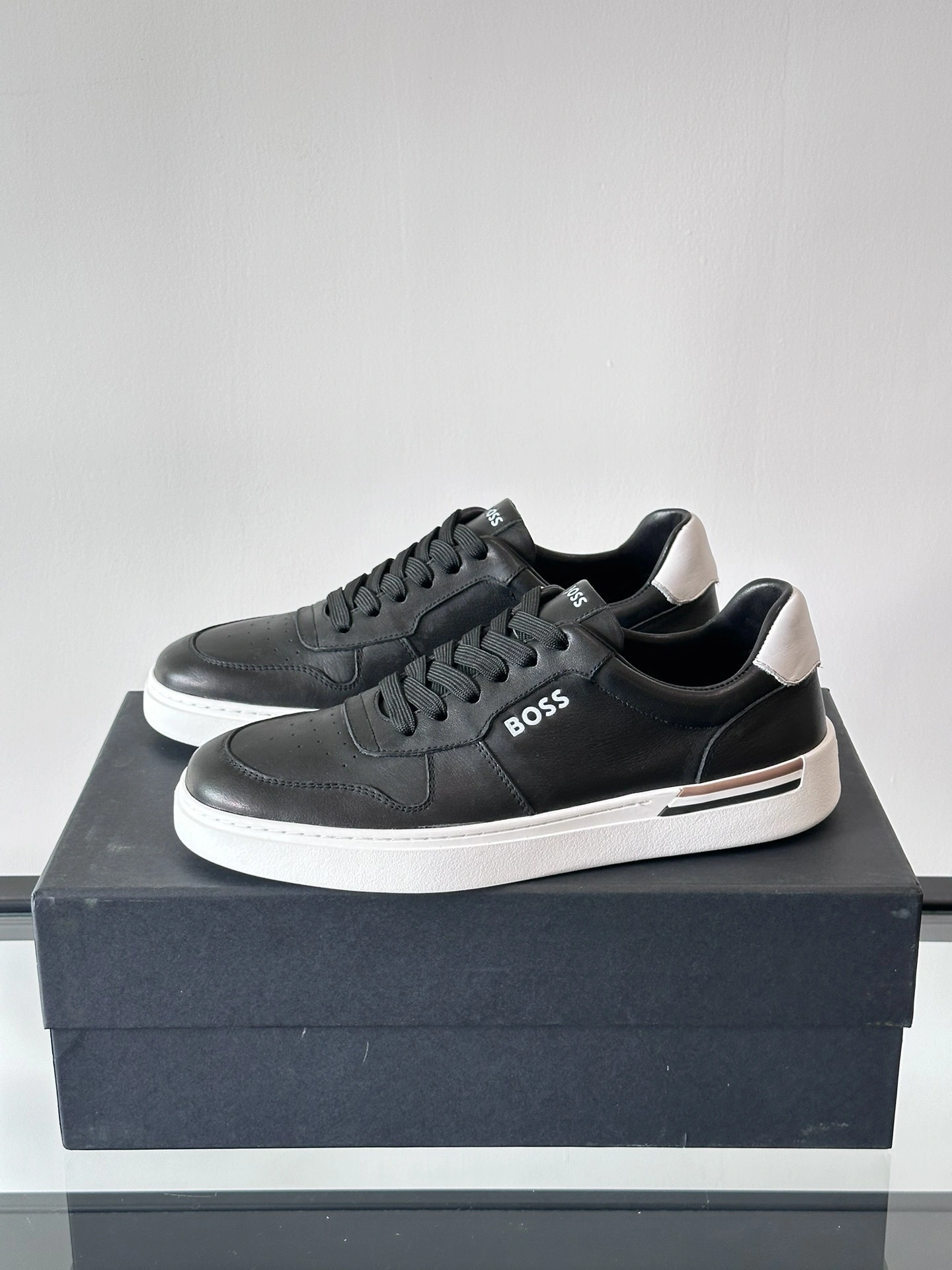 OOBB--Other brands 50498894-001 Calfskin item:E-X230A0163