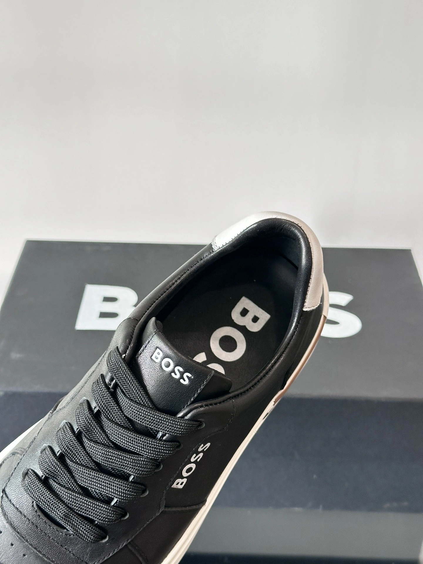 OOBB--Other brands 50498894-001 Calfskin item:E-X230A0163