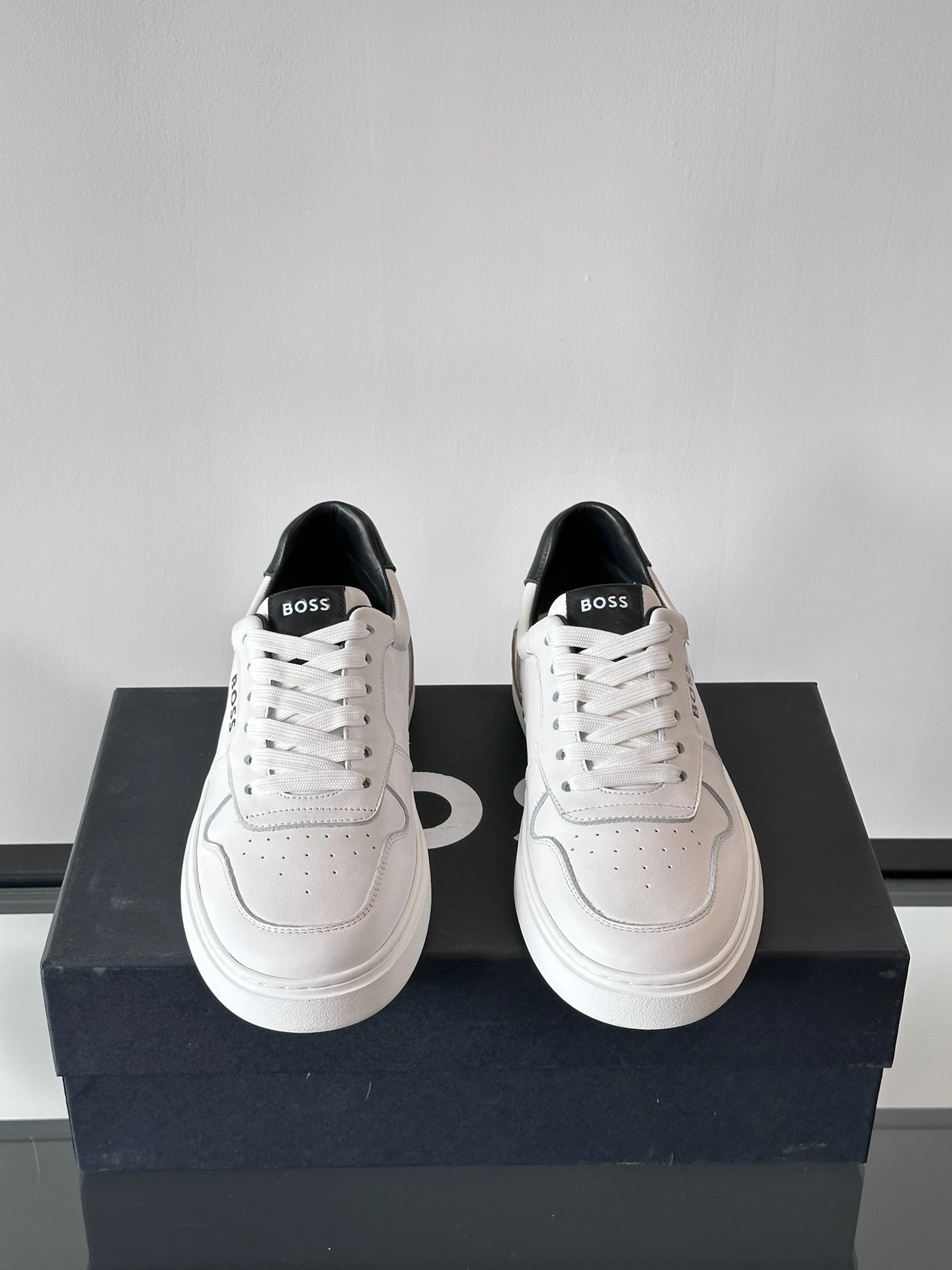 OOBB--Other brands 50498894-140 Calfskin item:E-X230A0164