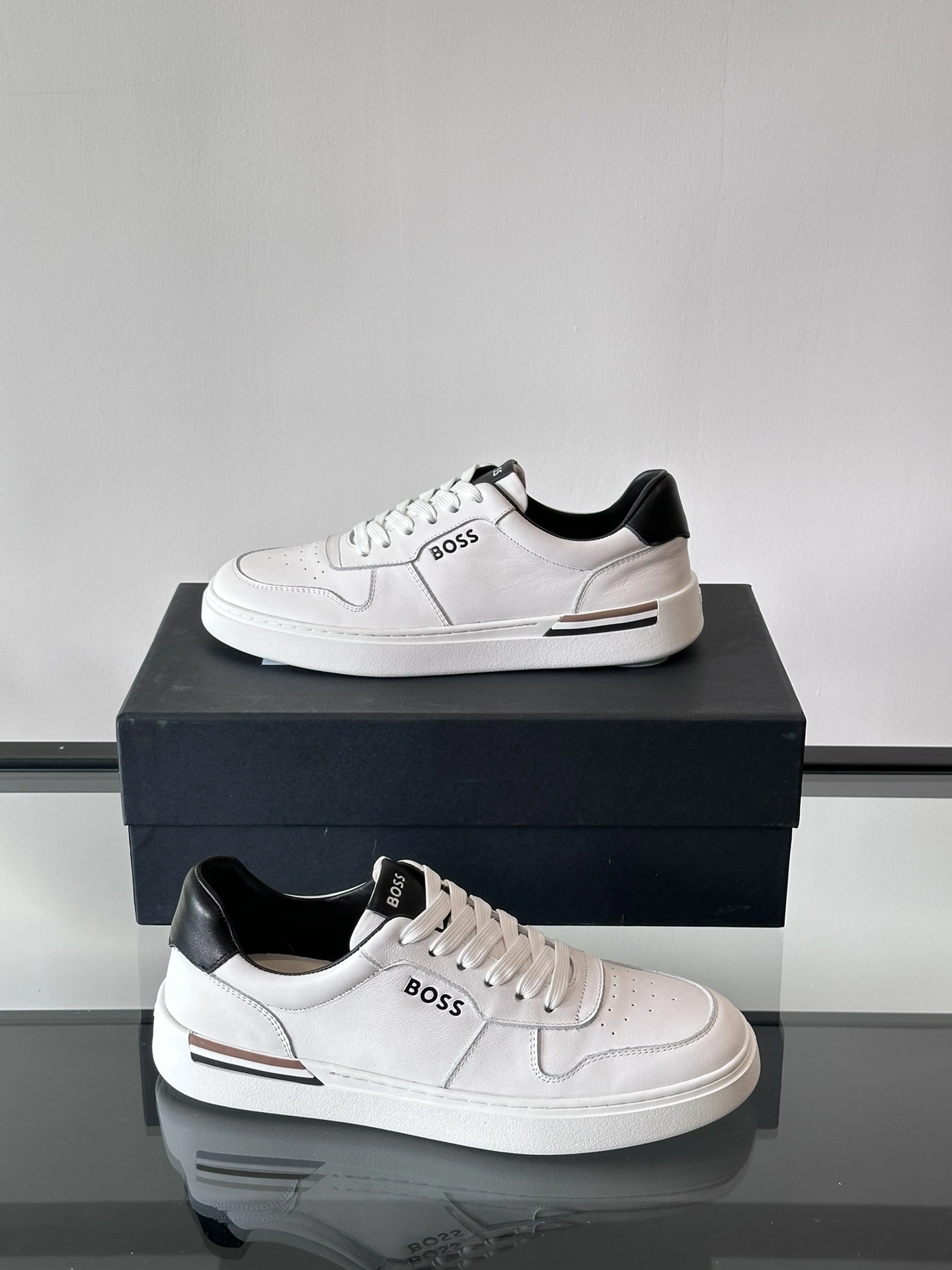 OOBB--Other brands 50498894-140 Calfskin item:E-X230A0164