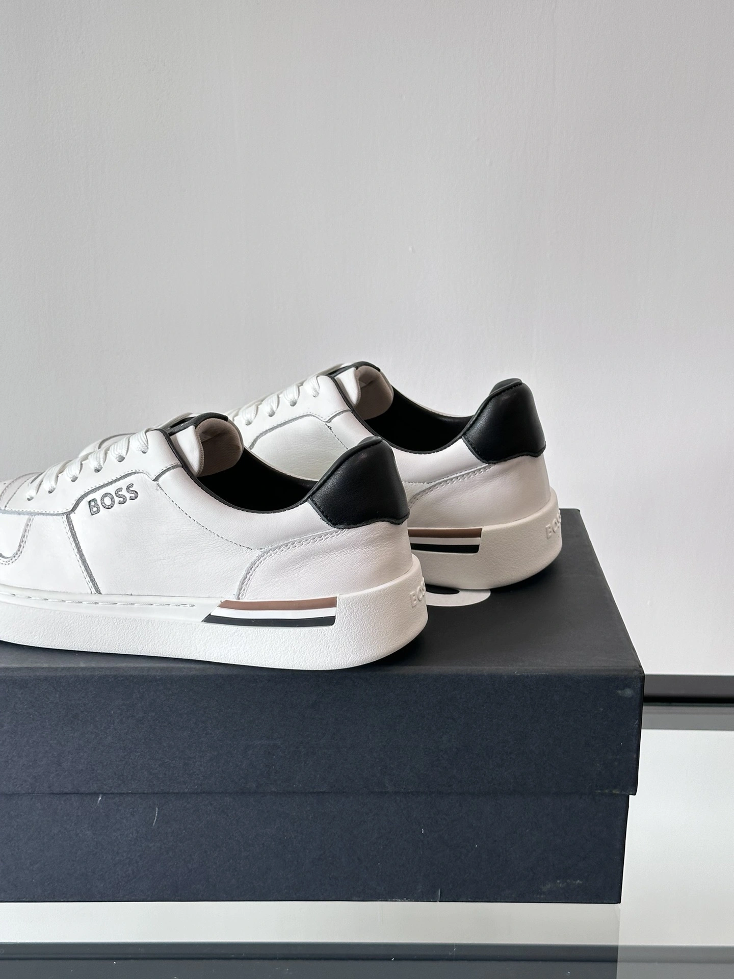 OOBB--Other brands 50498894-140 Calfskin item:E-X230A0164