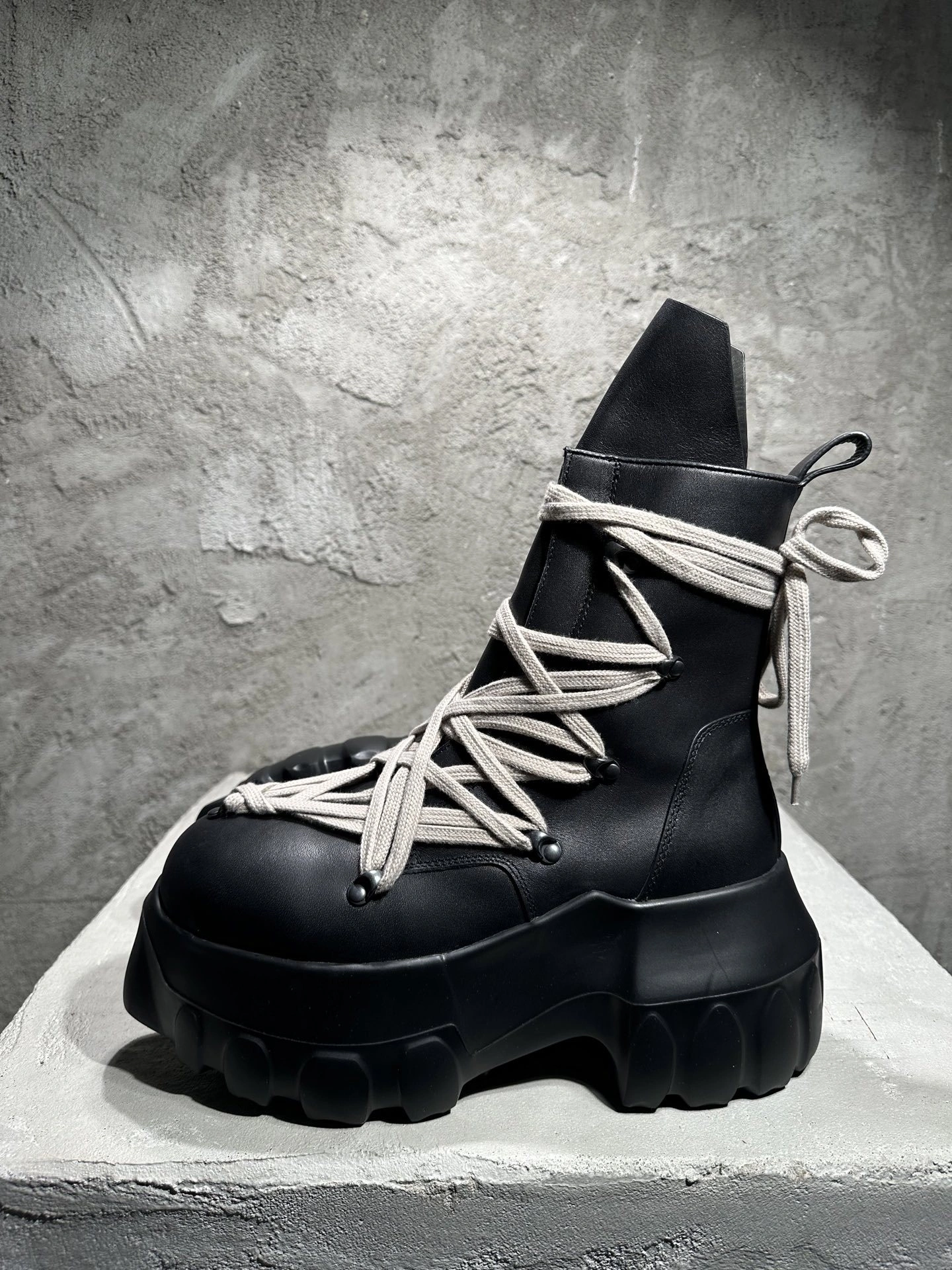 OOBB--Ow59s RU01E5867LOOW1-99 RP01E7871LOOW-199 Calfskin item:E-X409K1906