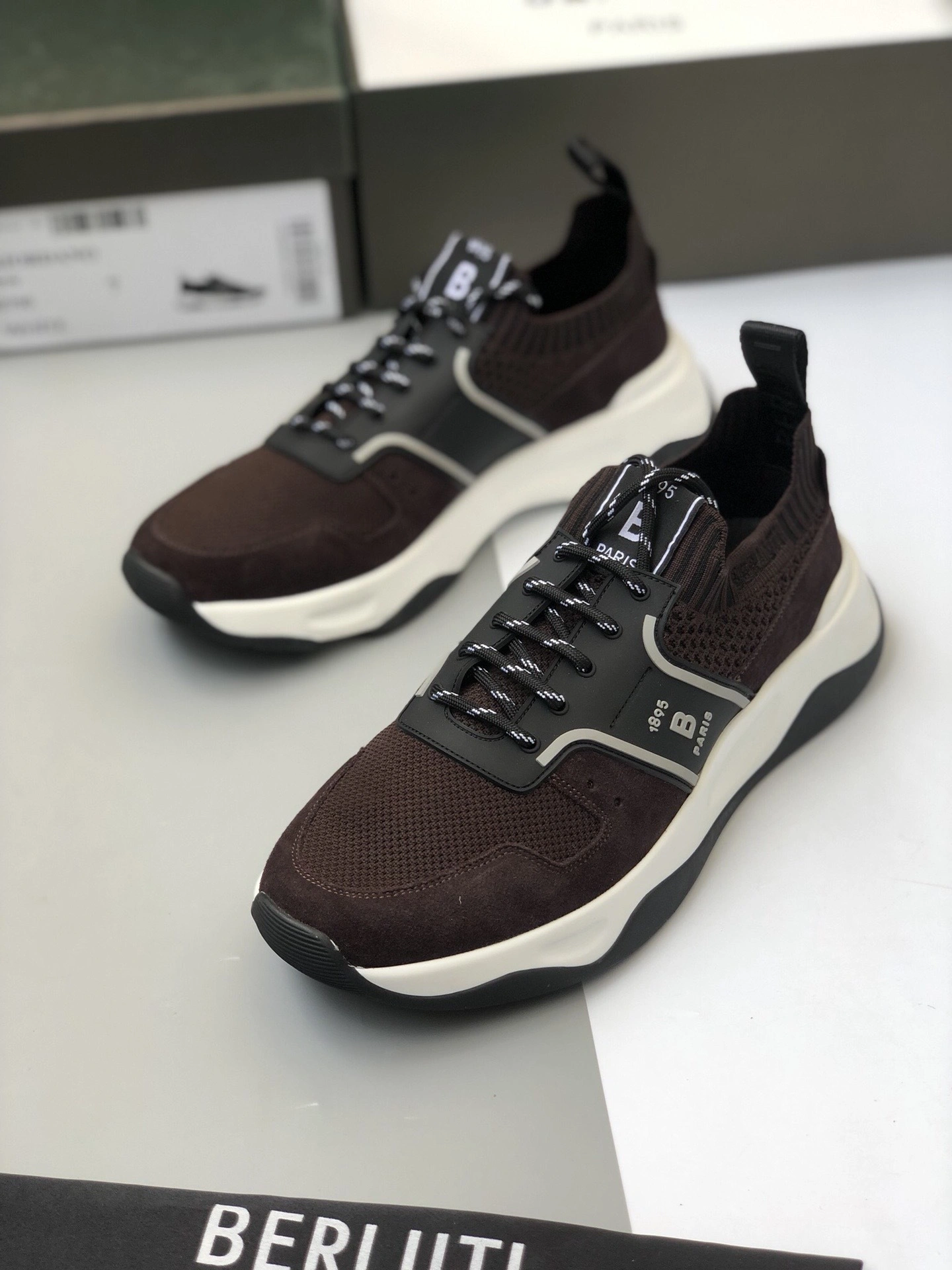 OOBB- S5543-Z5MJ1 Berluti Shadow item:B-X185E2616